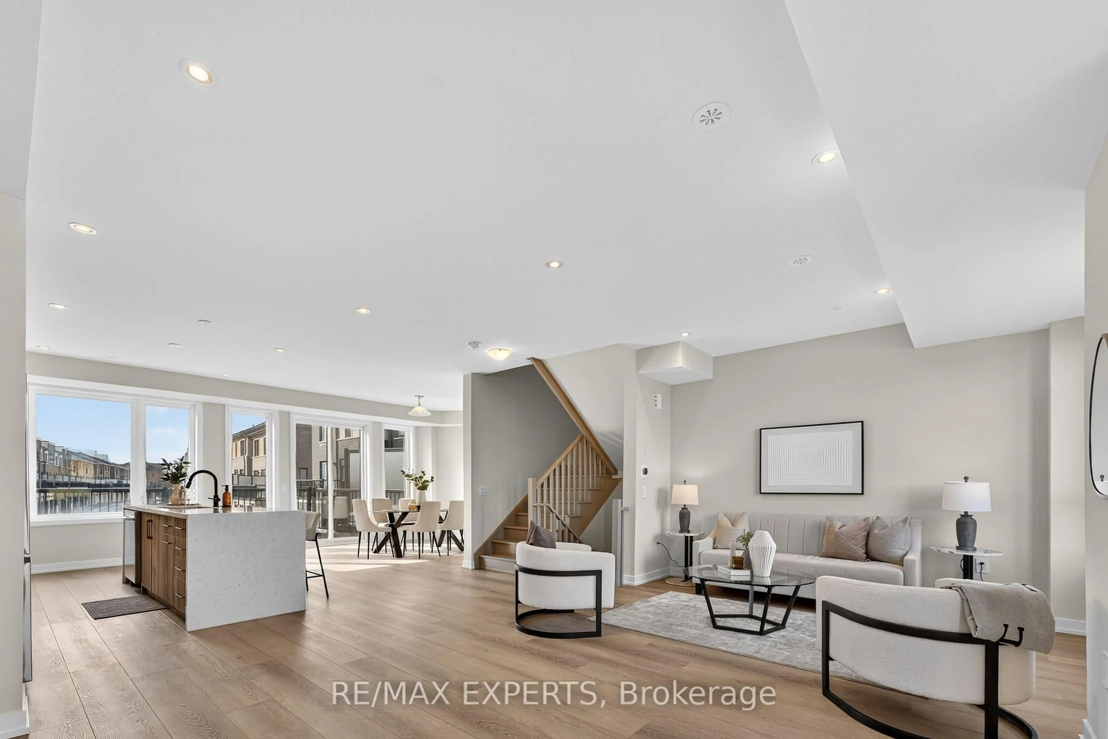 Unknown for 3082 Harasym Tr, Oakville Ontario L6M 5R2