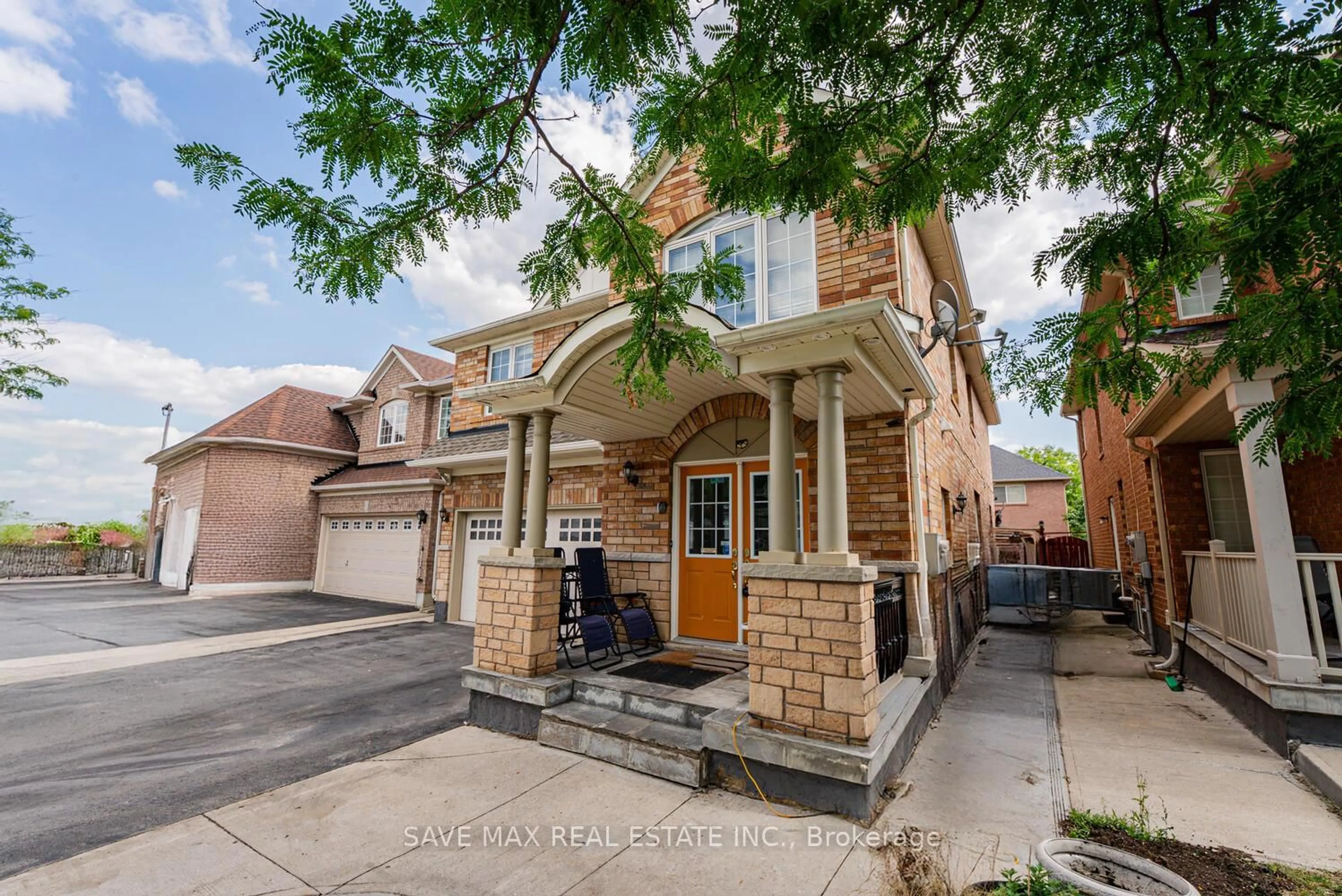 Home with brick exterior material, street for 3 Gander Cres, Brampton Ontario L6P 2J5