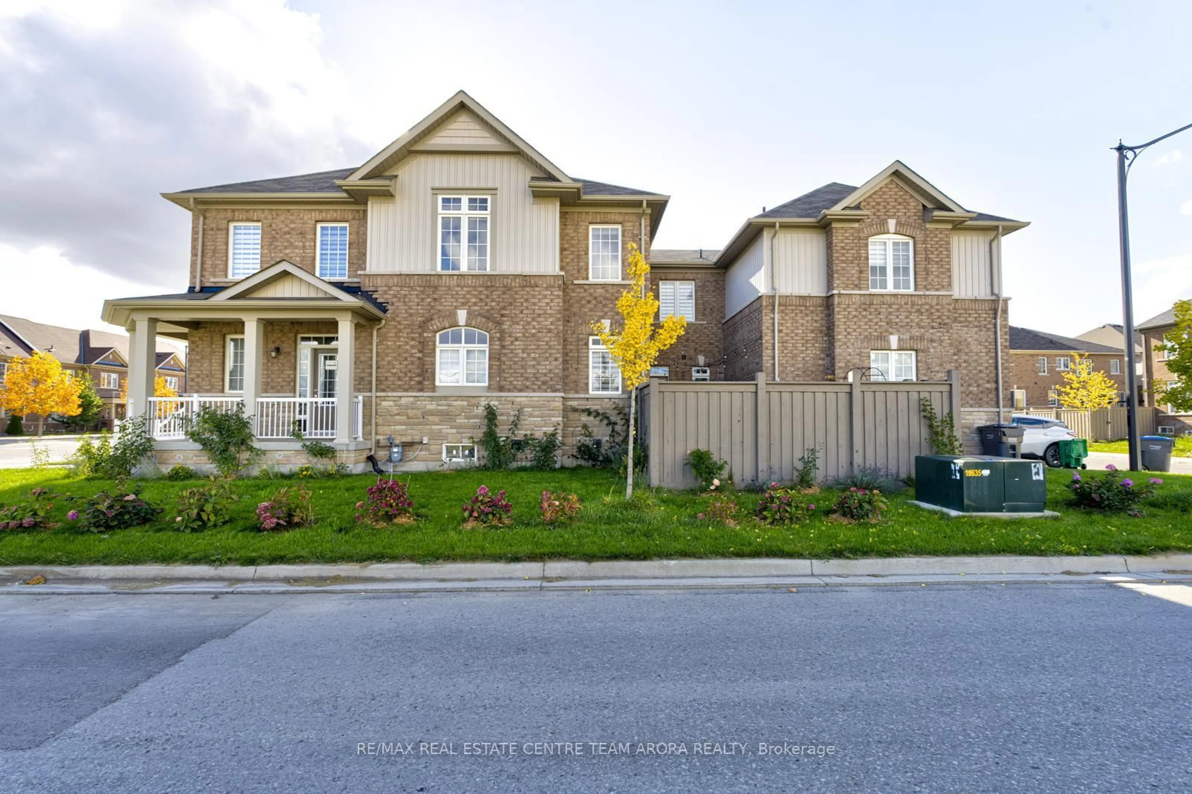 Home with brick exterior material, street for 29 Novice Dr, Brampton Ontario L7A 4X1