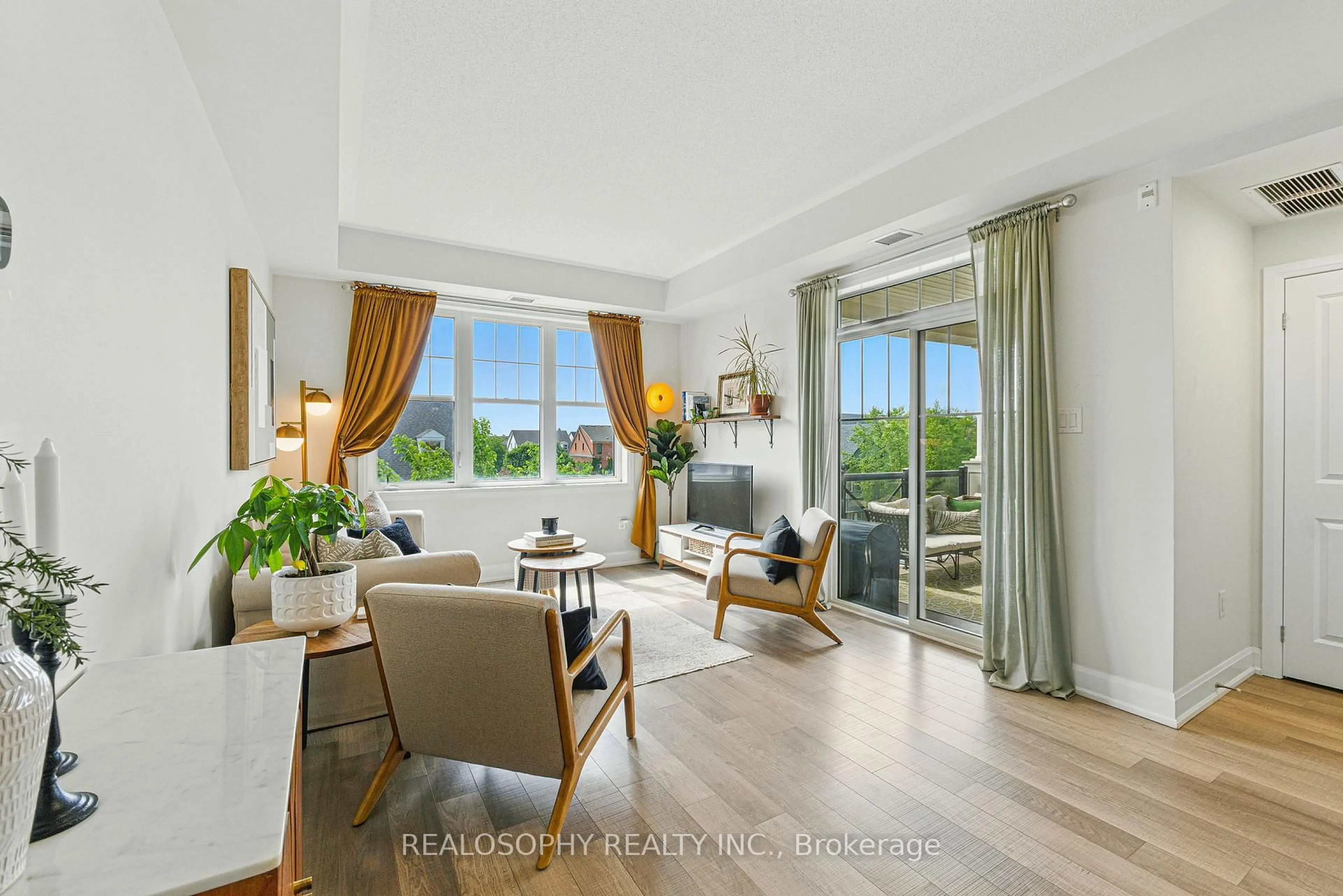 Unknown for 2333 Sawgrass Dr #304, Oakville Ontario L6H 0L2