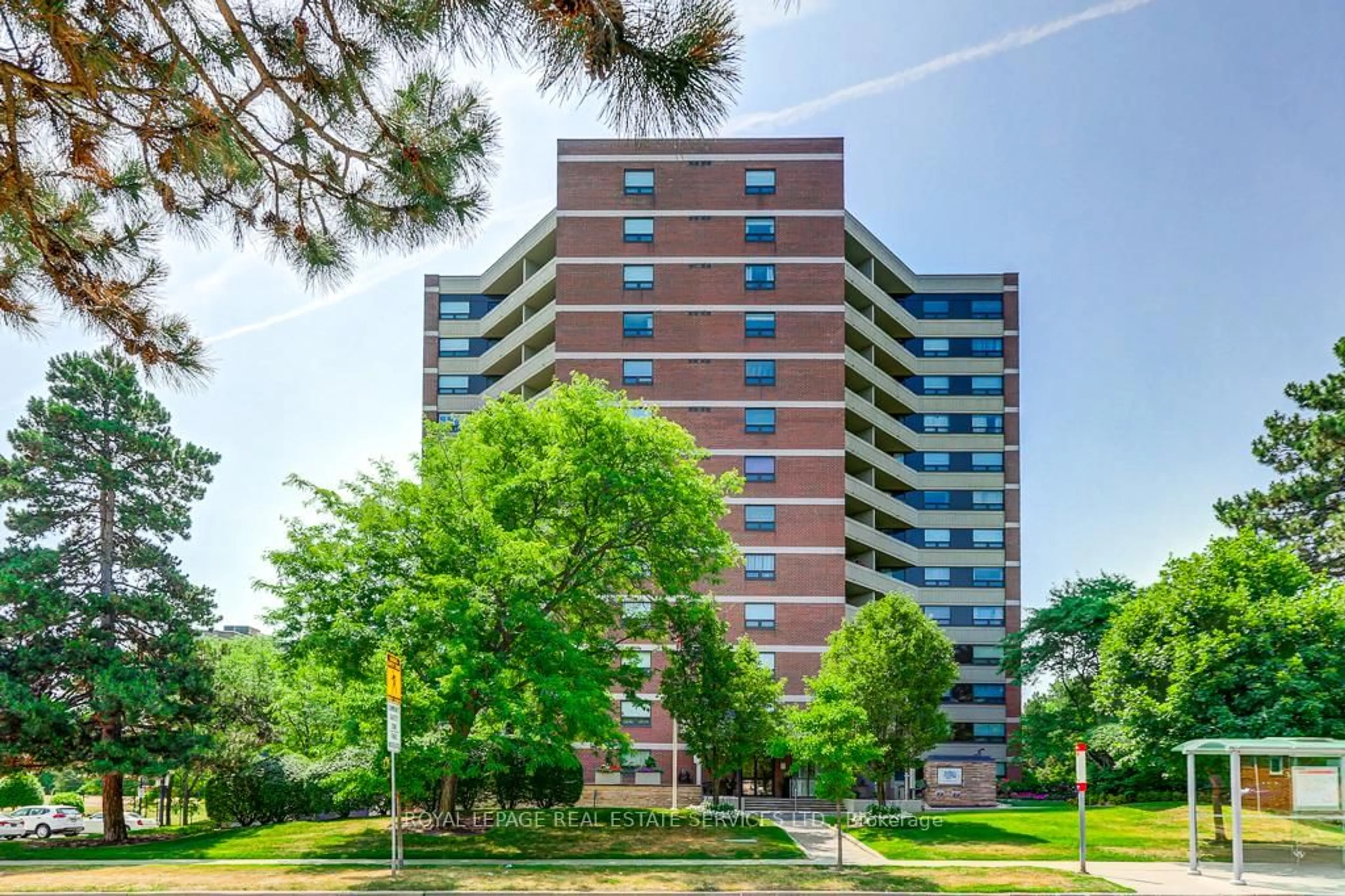 Unknown for 95 La Rose Ave #704, Toronto Ontario M9P 3T2