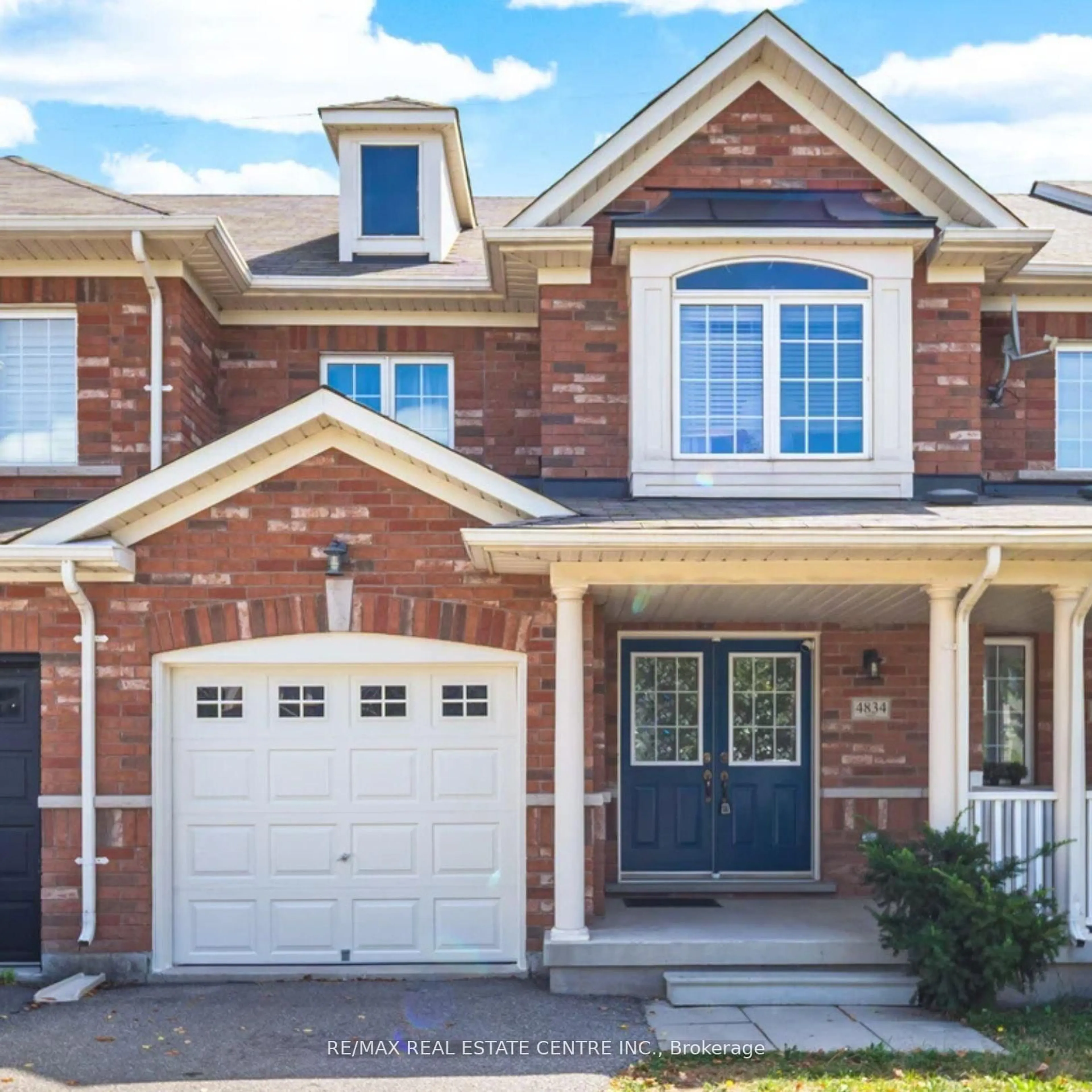 Home with brick exterior material, street for 4834 Capri Cres, Burlington Ontario L7M 0H9