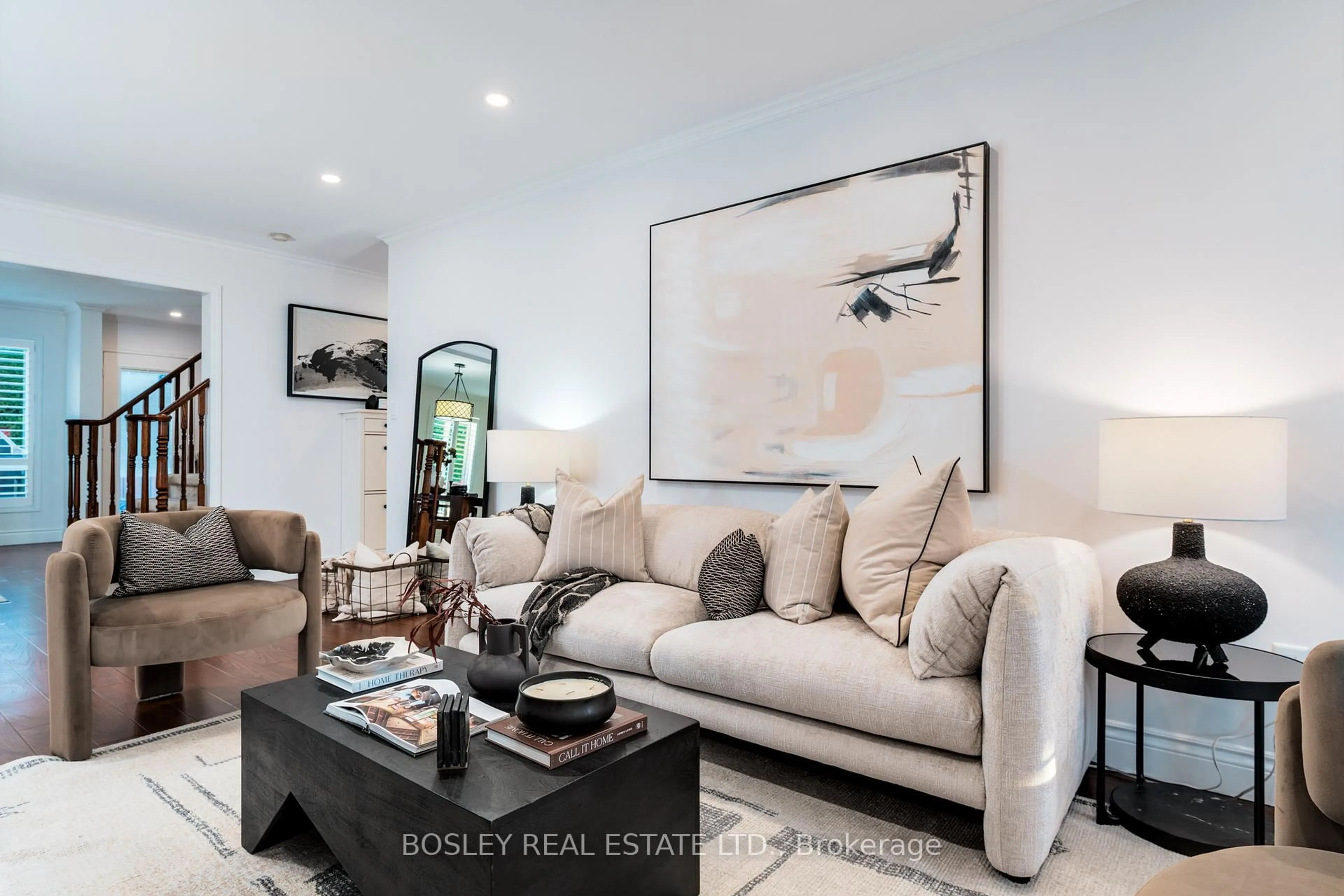 Living room with furniture, unknown for 811 Watson Terr, Milton Ontario L9T 5Z8