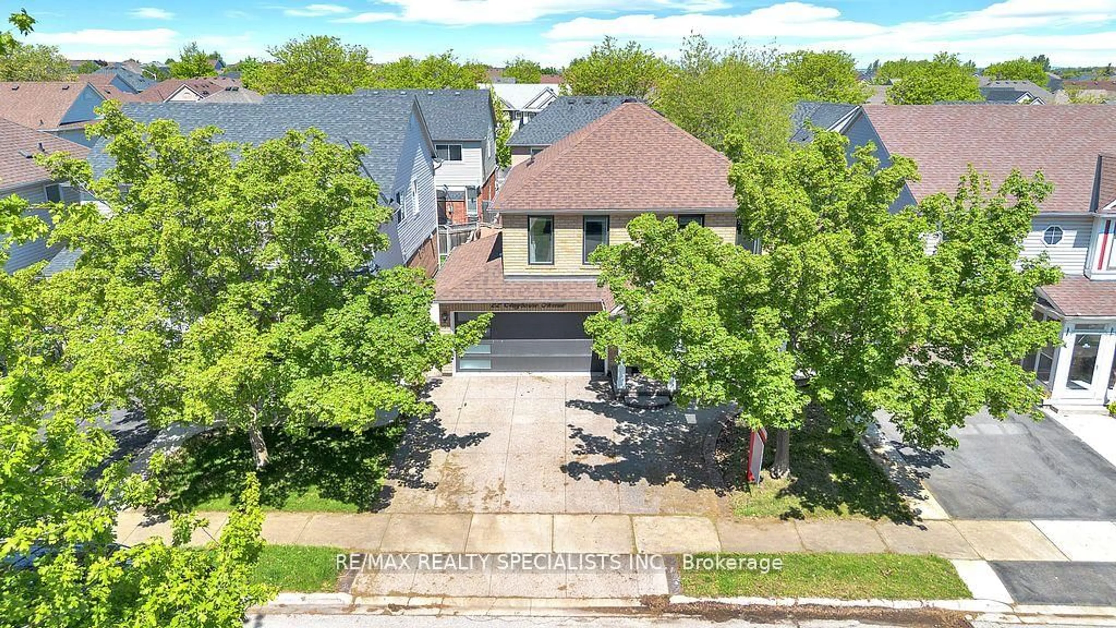 A pic from outside/outdoor area/front of a property/back of a property/a pic from drone, street for 22 Clayborne Ave, Brampton Ontario L7A 1N8