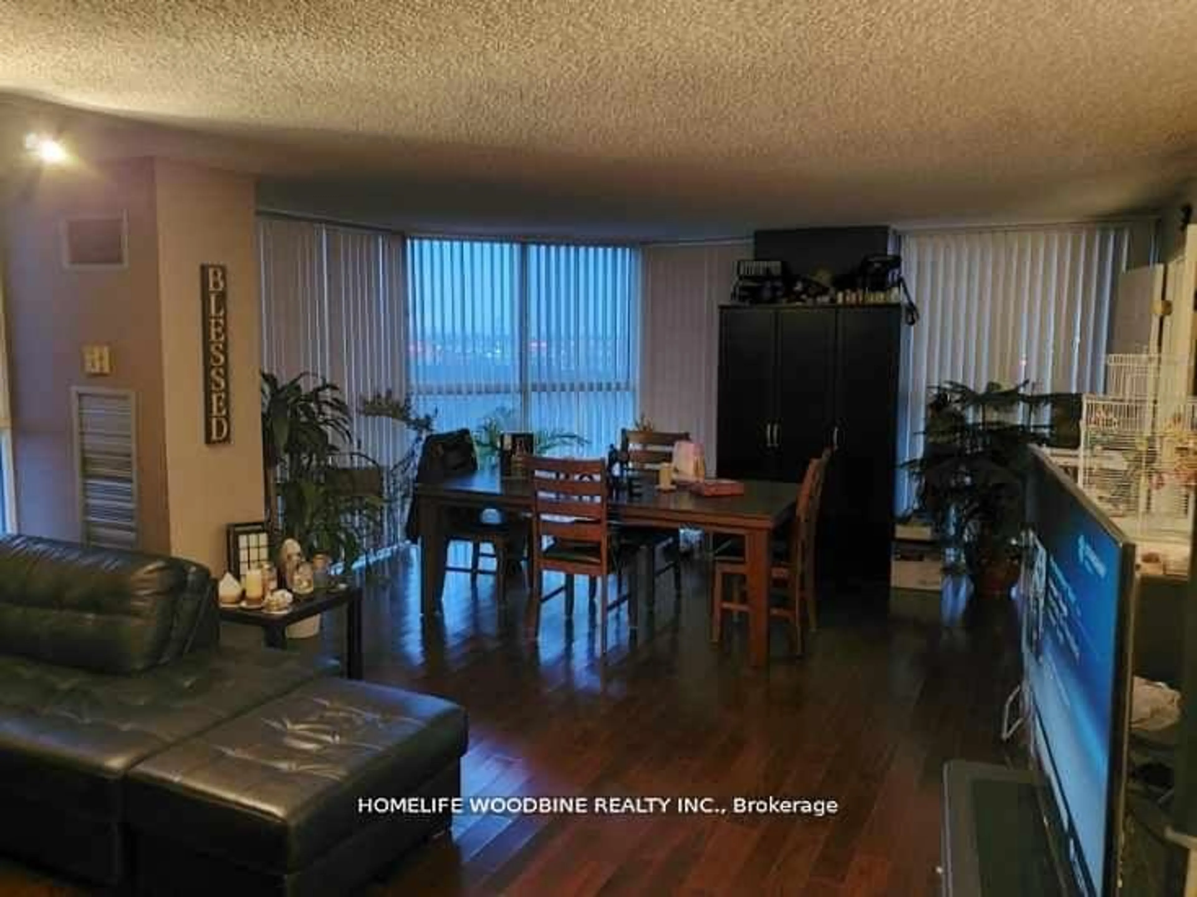 A pic of a room for 600 Rexdale Blvd #1002, Toronto Ontario M9W 6T4