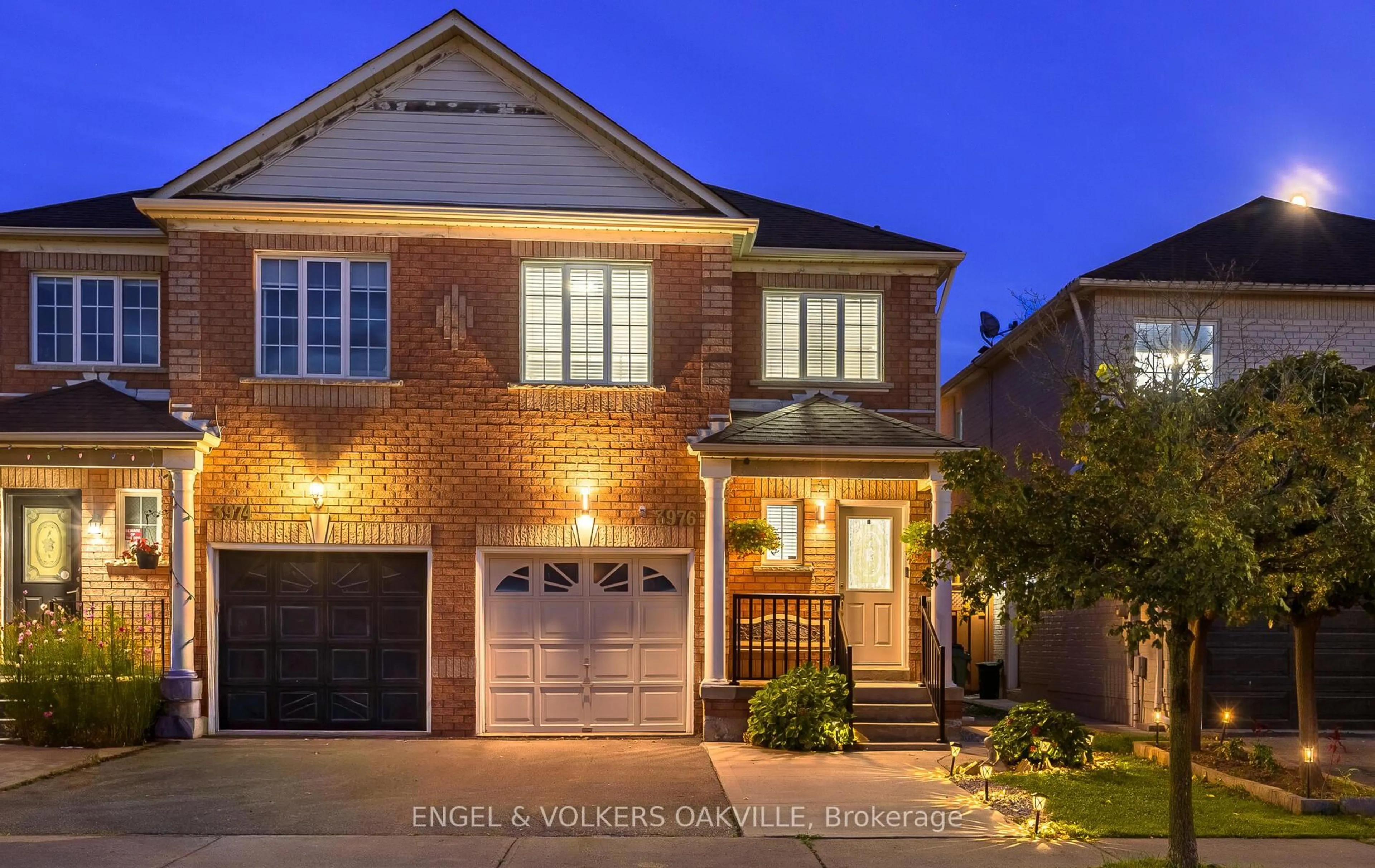 Home with brick exterior material, street for 3976 Freeman Terr, Mississauga Ontario L5M 6R1