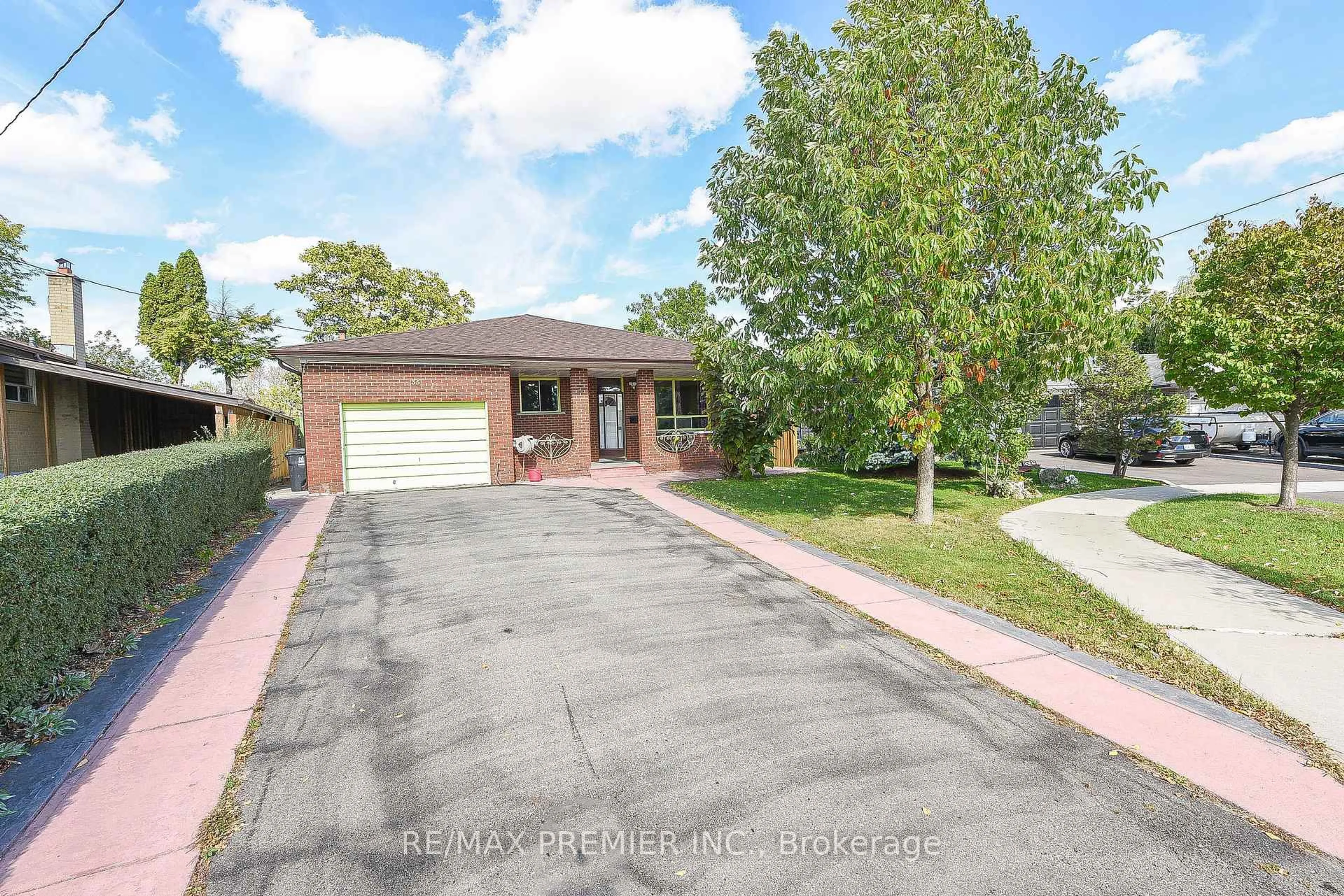 Home with brick exterior material, street for 35 Taysham Cres, Toronto Ontario M9V 1X1