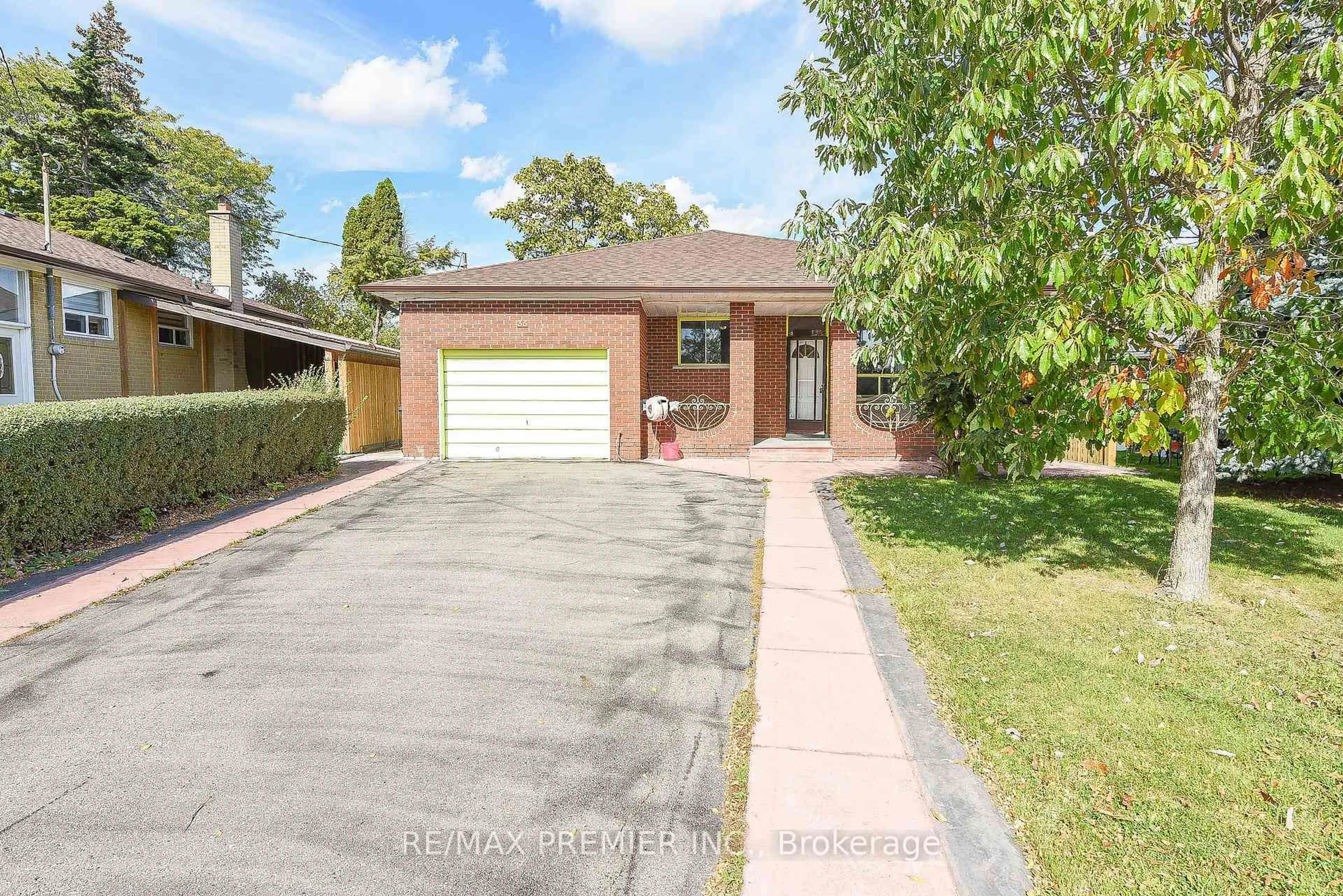 Home with brick exterior material, street for 35 Taysham Cres, Toronto Ontario M9V 1X1