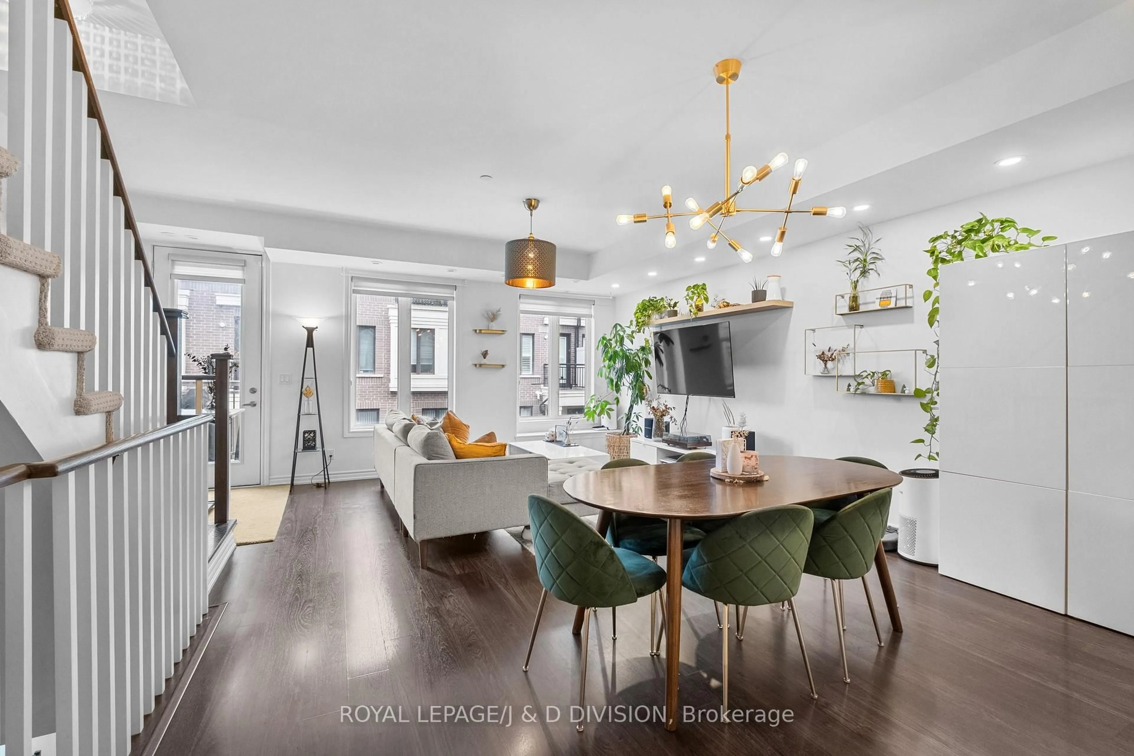 Open concept kitchen, unknown for 120 Long Branch Ave #TH4, Toronto Ontario M8W 0B1