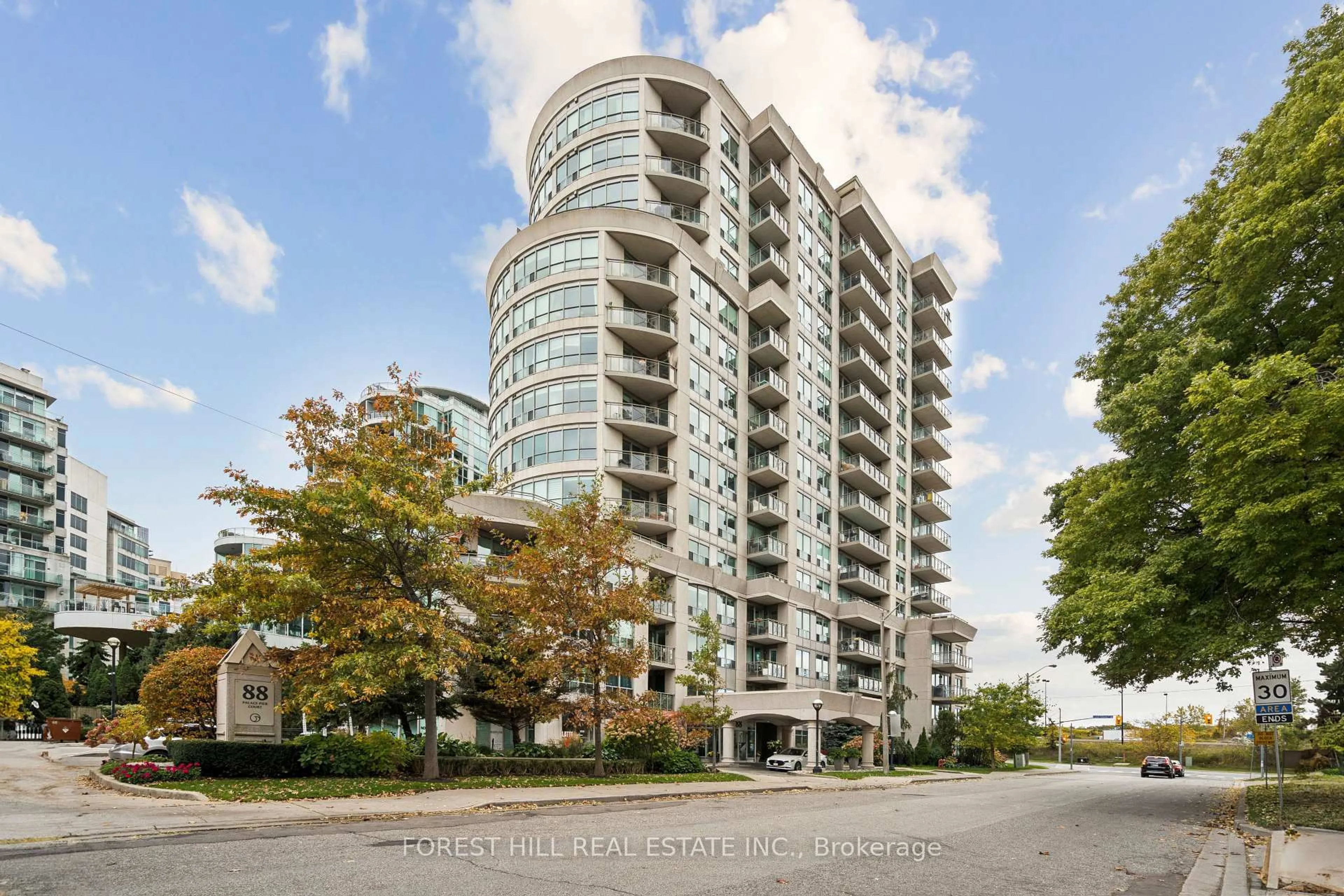 Unknown for 88 Palace Pier Crt #906, Toronto Ontario M8V 4C2