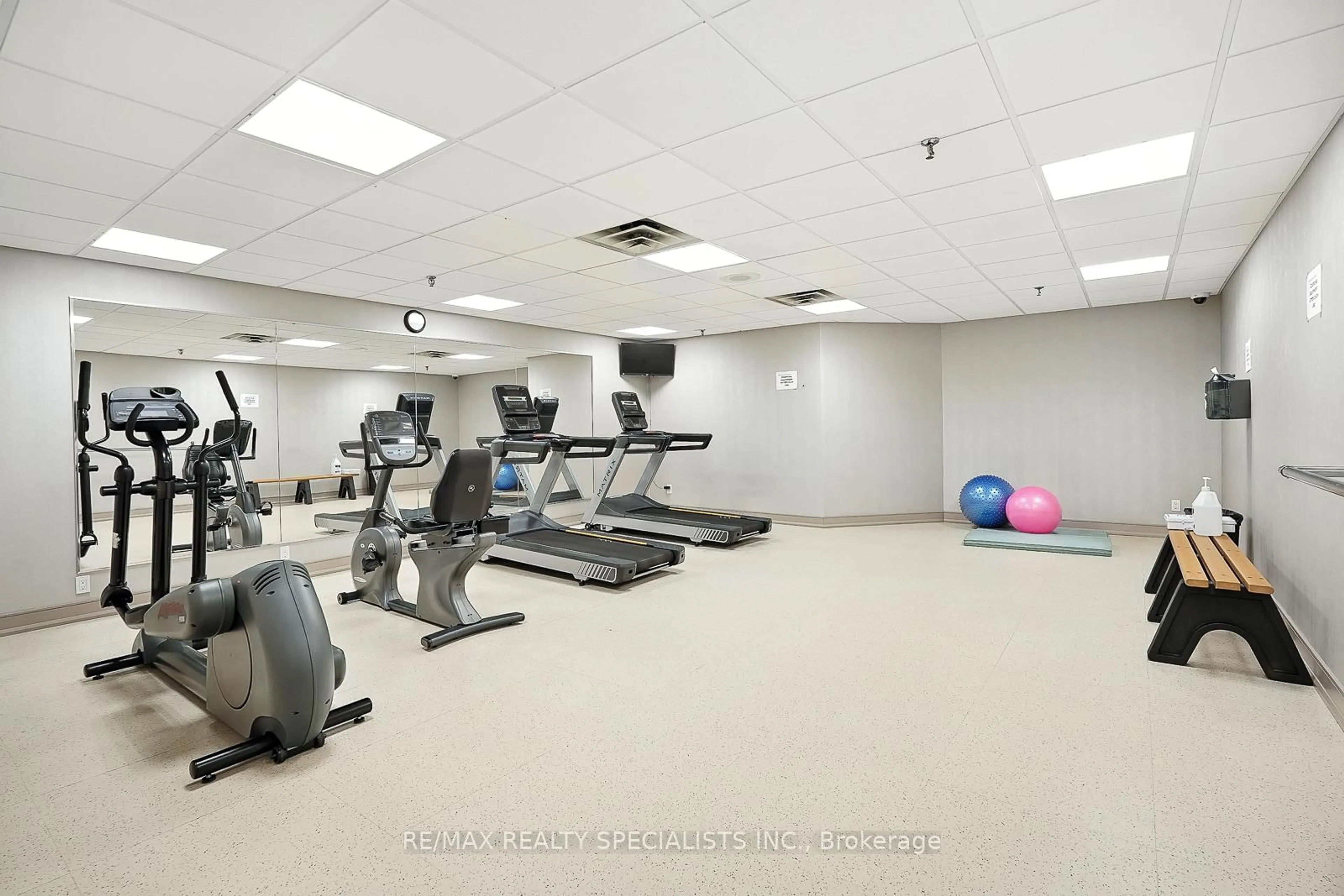 Gym or fitness room for 310 Mill St #1203, Brampton Ontario L6Y 3B1