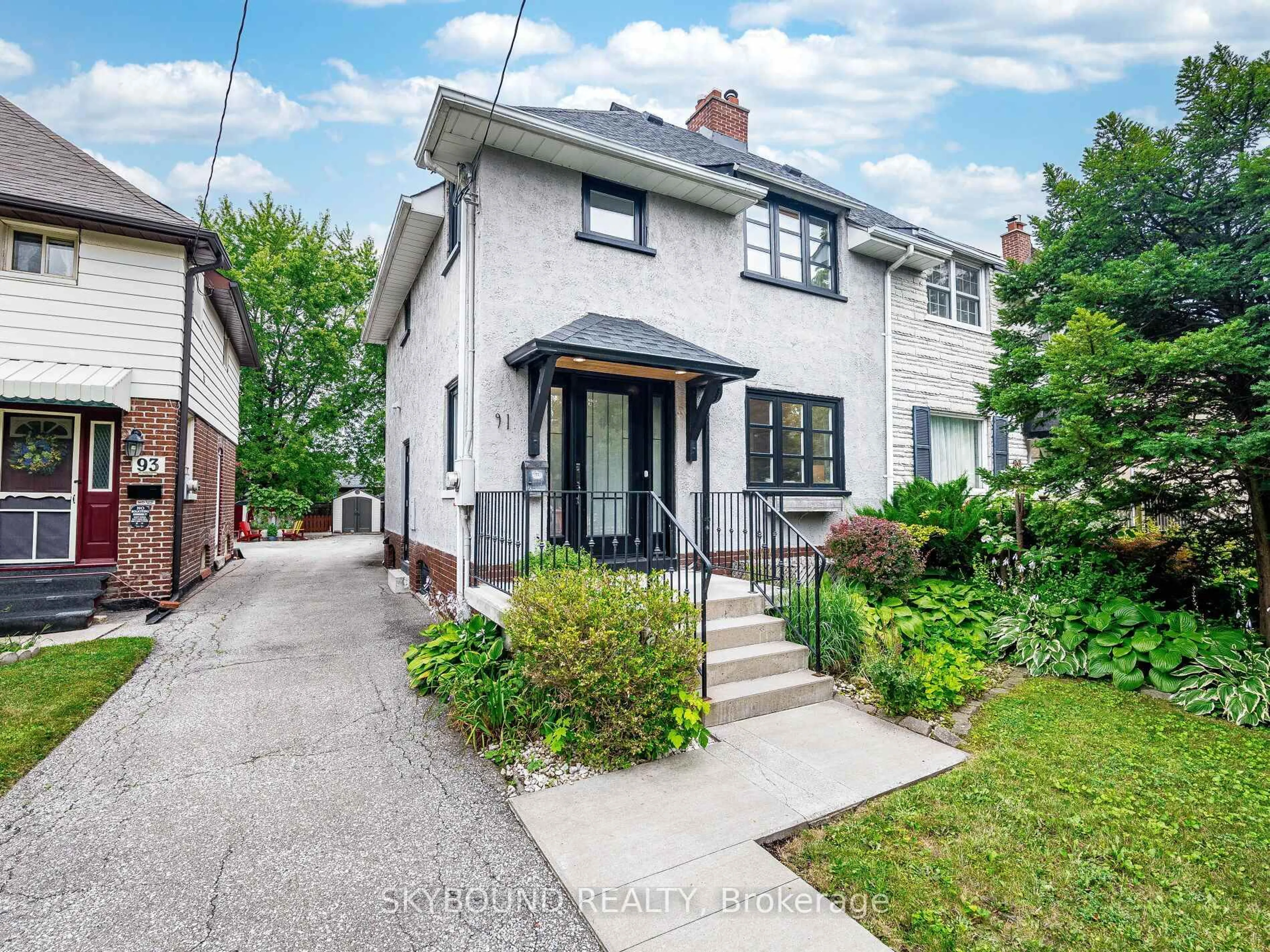 Unknown for 91 Eighth St, Toronto Ontario M8V 3C5