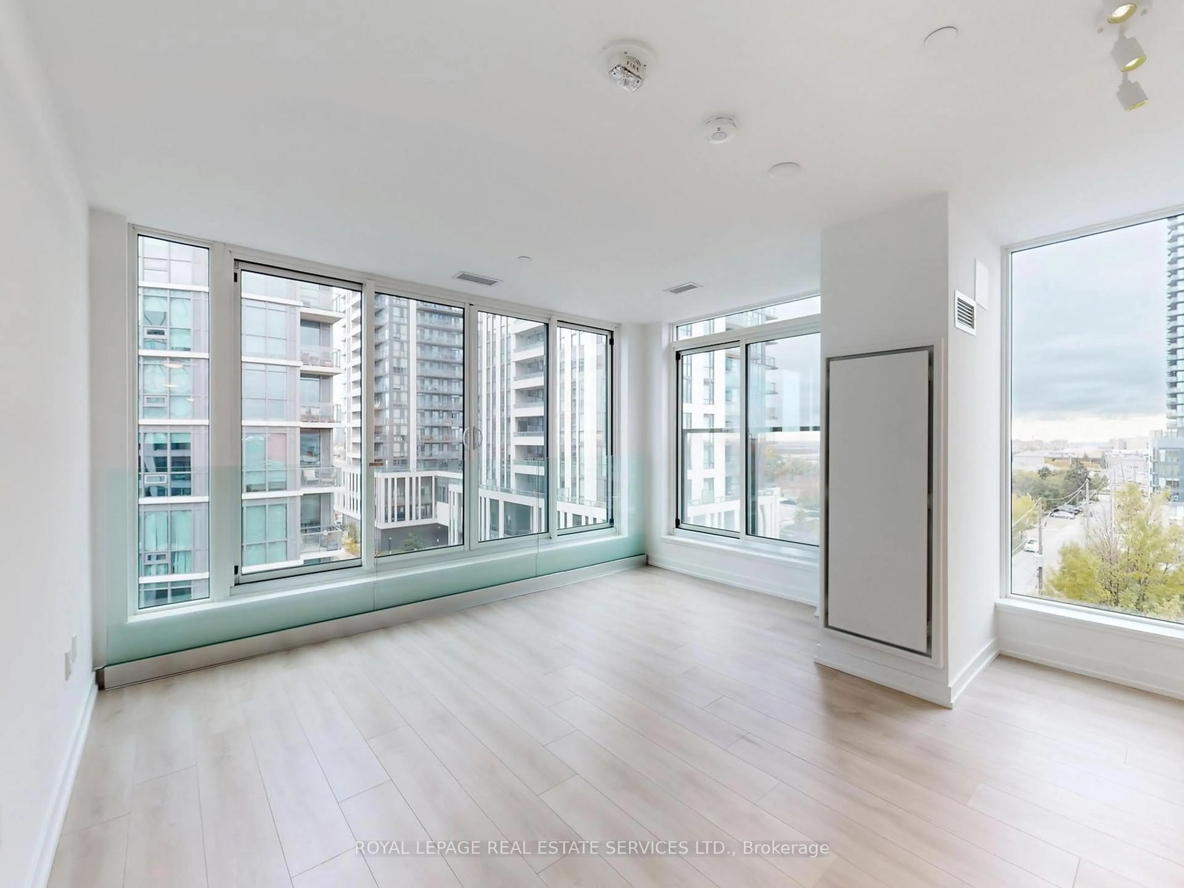 Unknown for 1195 The Queensway #614, Toronto Ontario M8Z 0H1