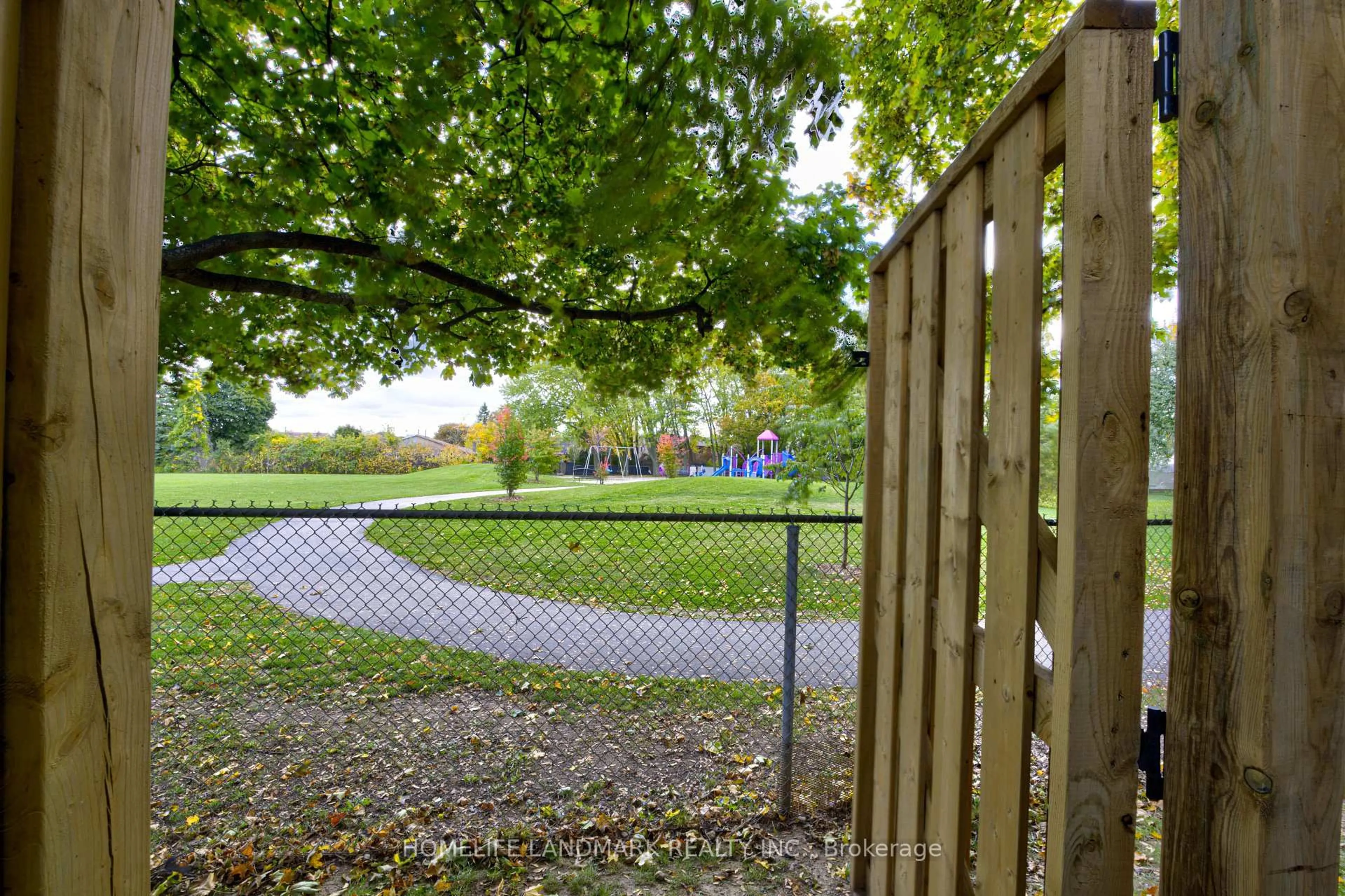 Patio, forest/trees view for 2185 Fairchild Blvd #18, Burlington Ontario L7P 3P6