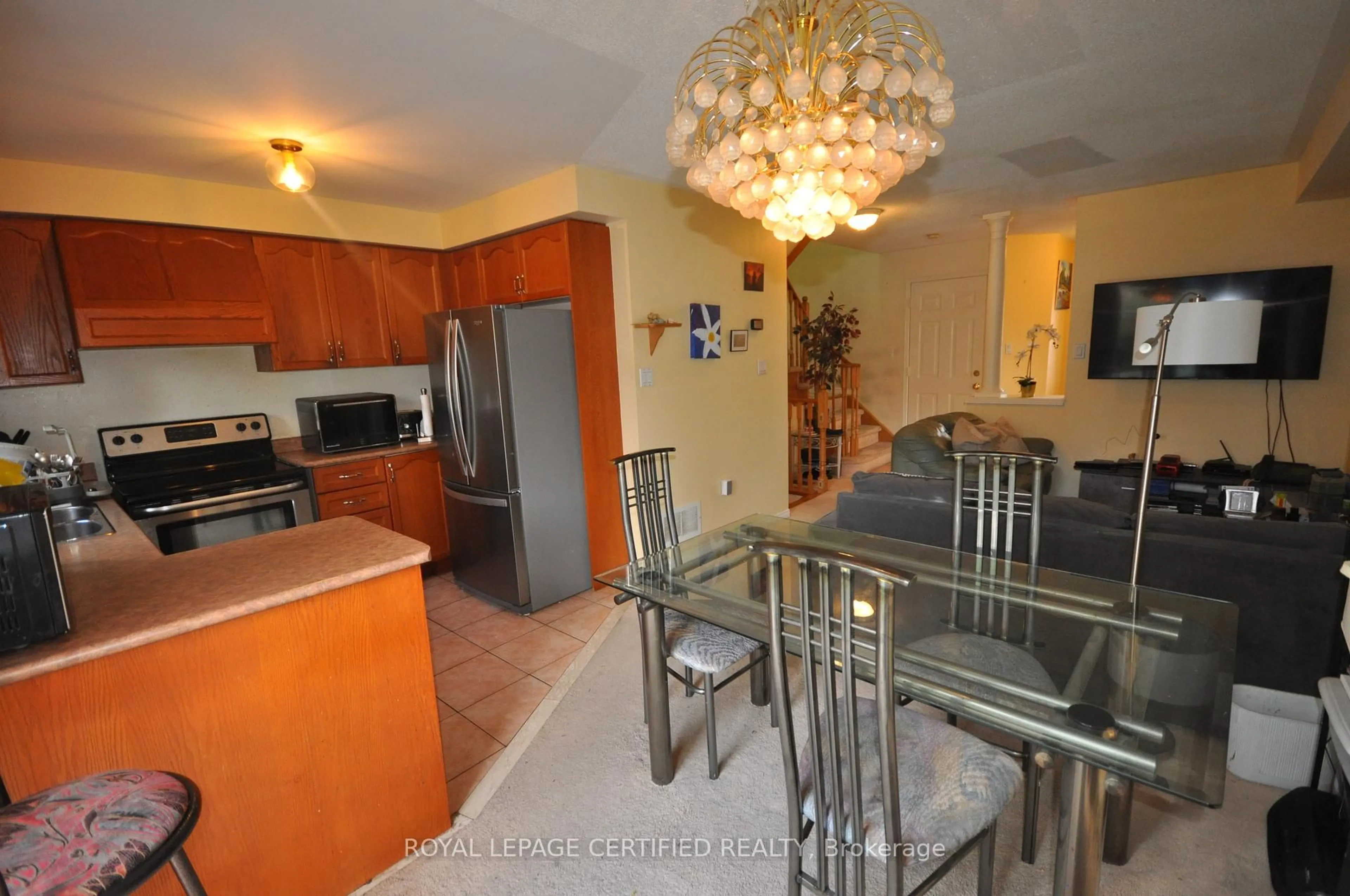 Unknown for 7665 Doverwood Dr, Mississauga Ontario L5N 8J2