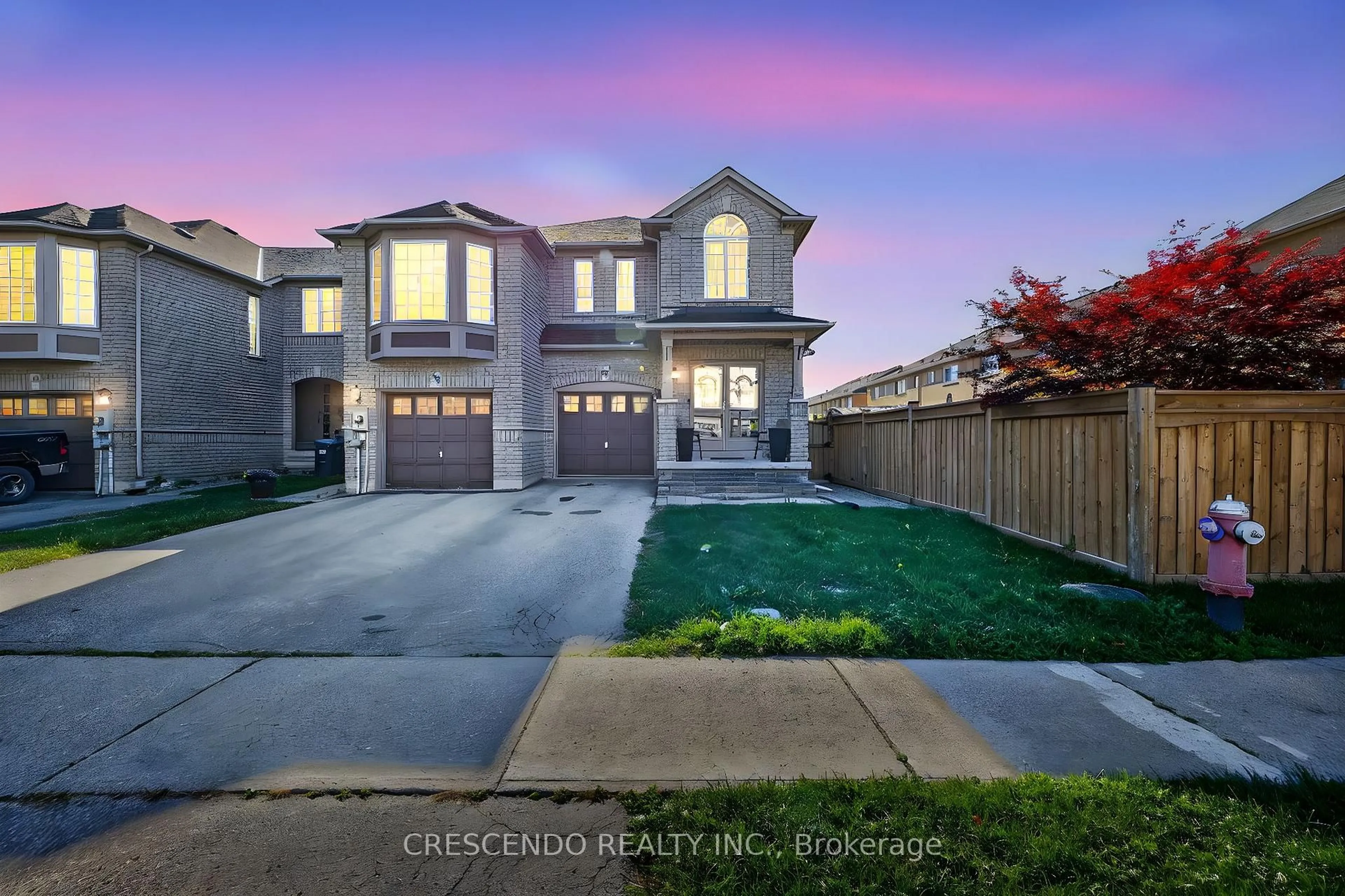 A pic from outside/outdoor area/front of a property/back of a property/a pic from drone, street for 47 Frank Johnston Rd, Caledon Ontario L7E 2L5