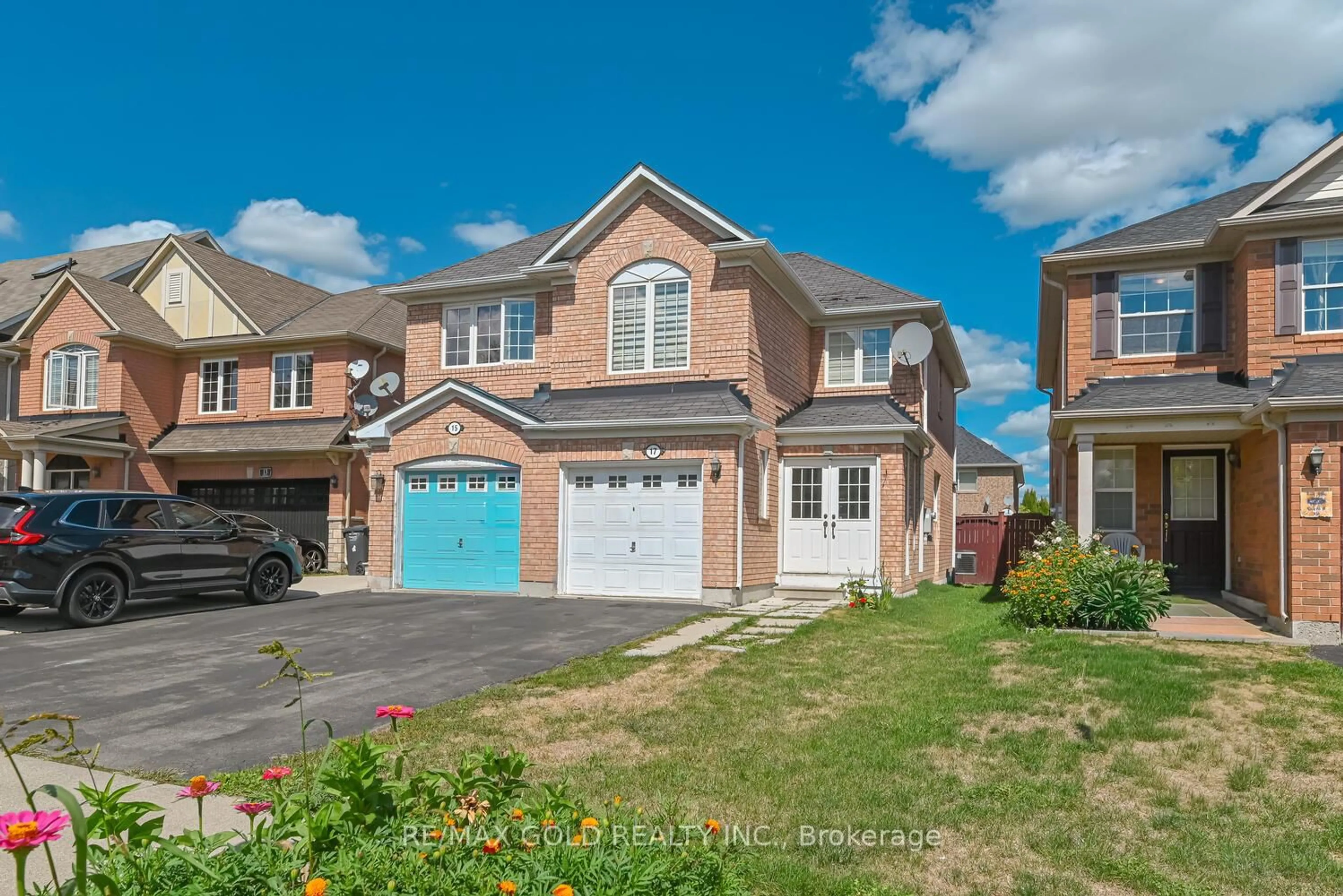 Home with brick exterior material, street for 17 Levida St, Brampton Ontario L6P 2Y6