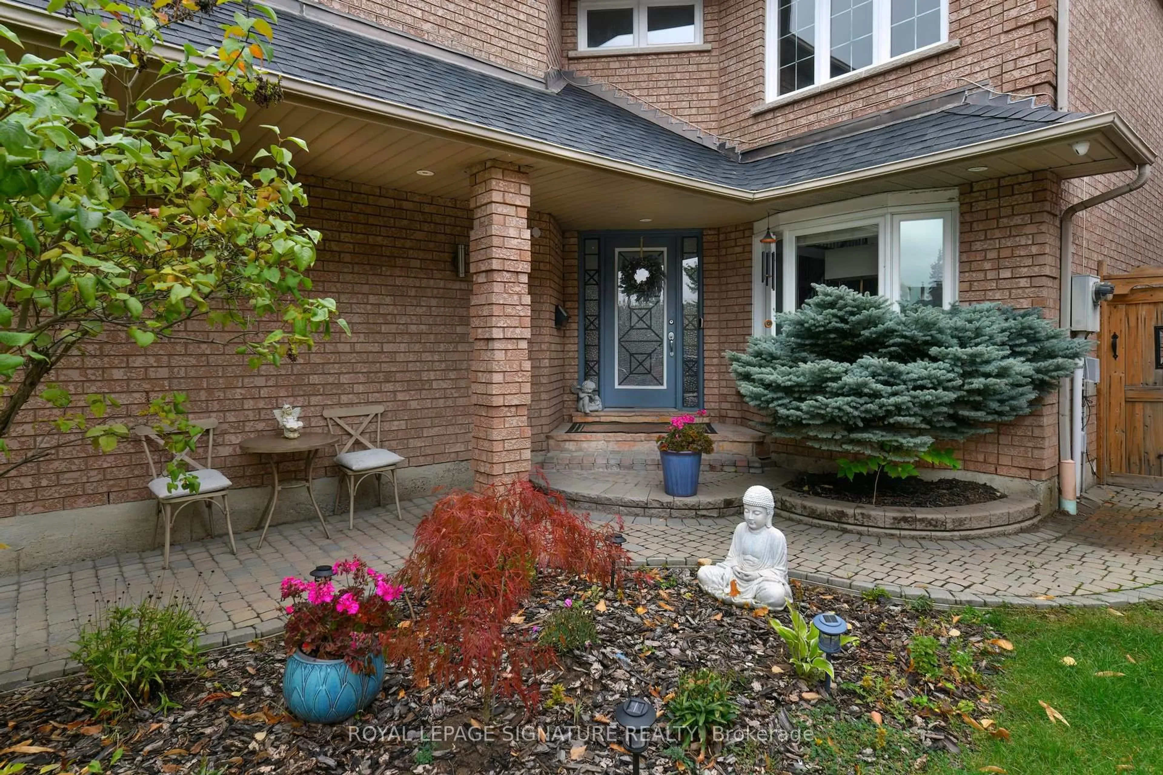 Home with brick exterior material, street for 1410 Rose Bloom Rd, Mississauga Ontario L5V 1H1