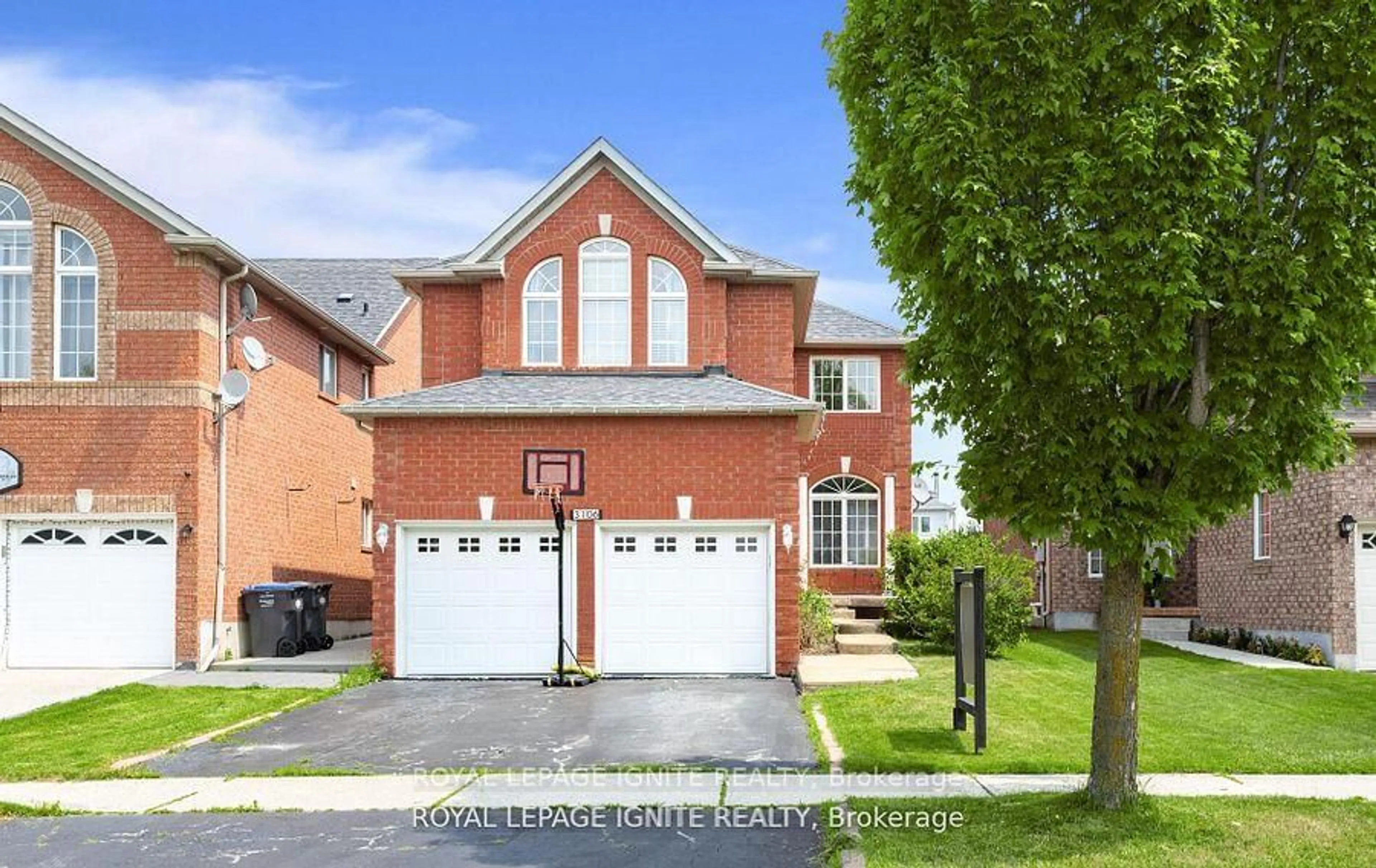 Home with brick exterior material, street for 3106 Baytree Crt, Mississauga Ontario L5N 7N9