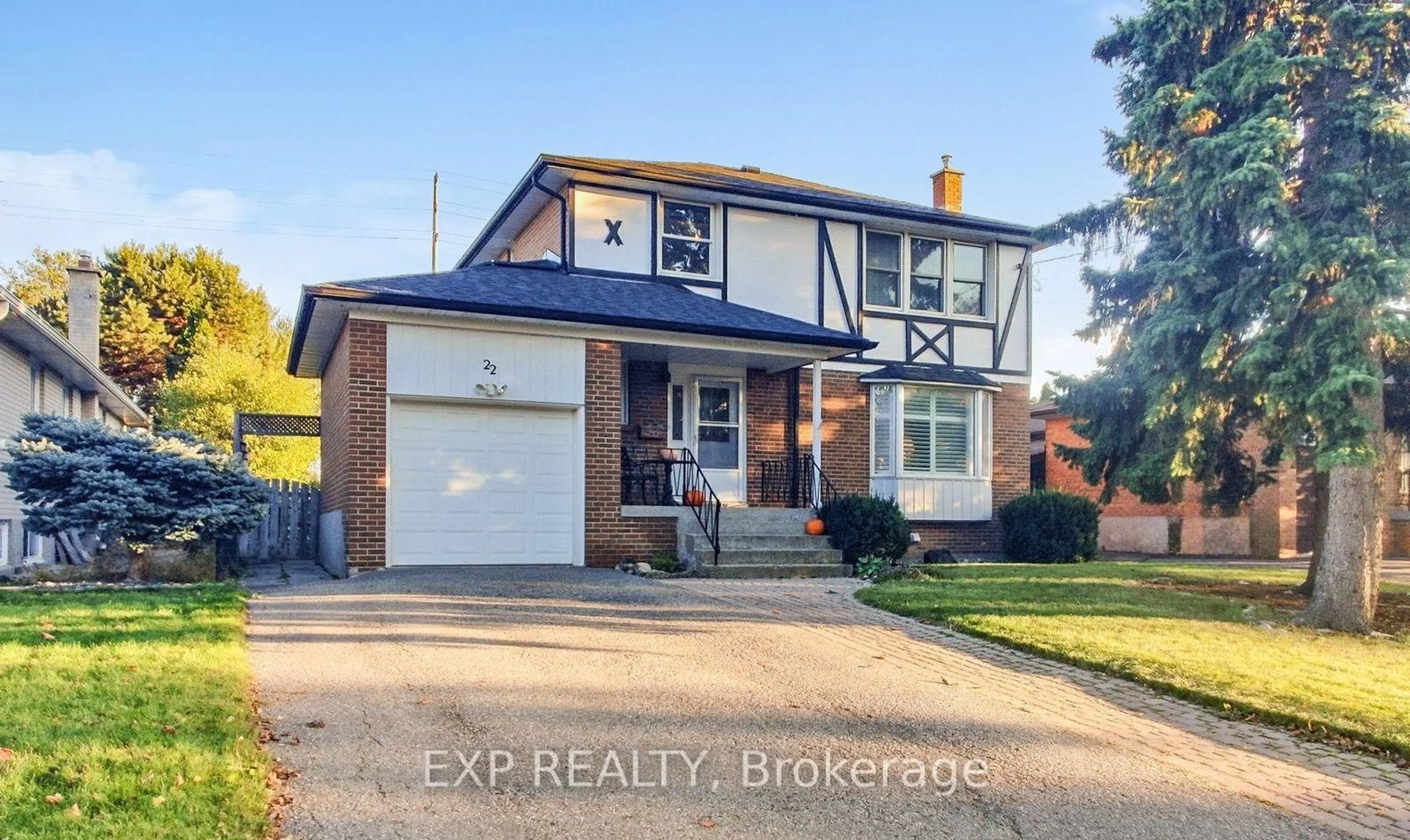 Home with brick exterior material, street for 22 Chestnut Ave, Brampton Ontario L6X 2A5