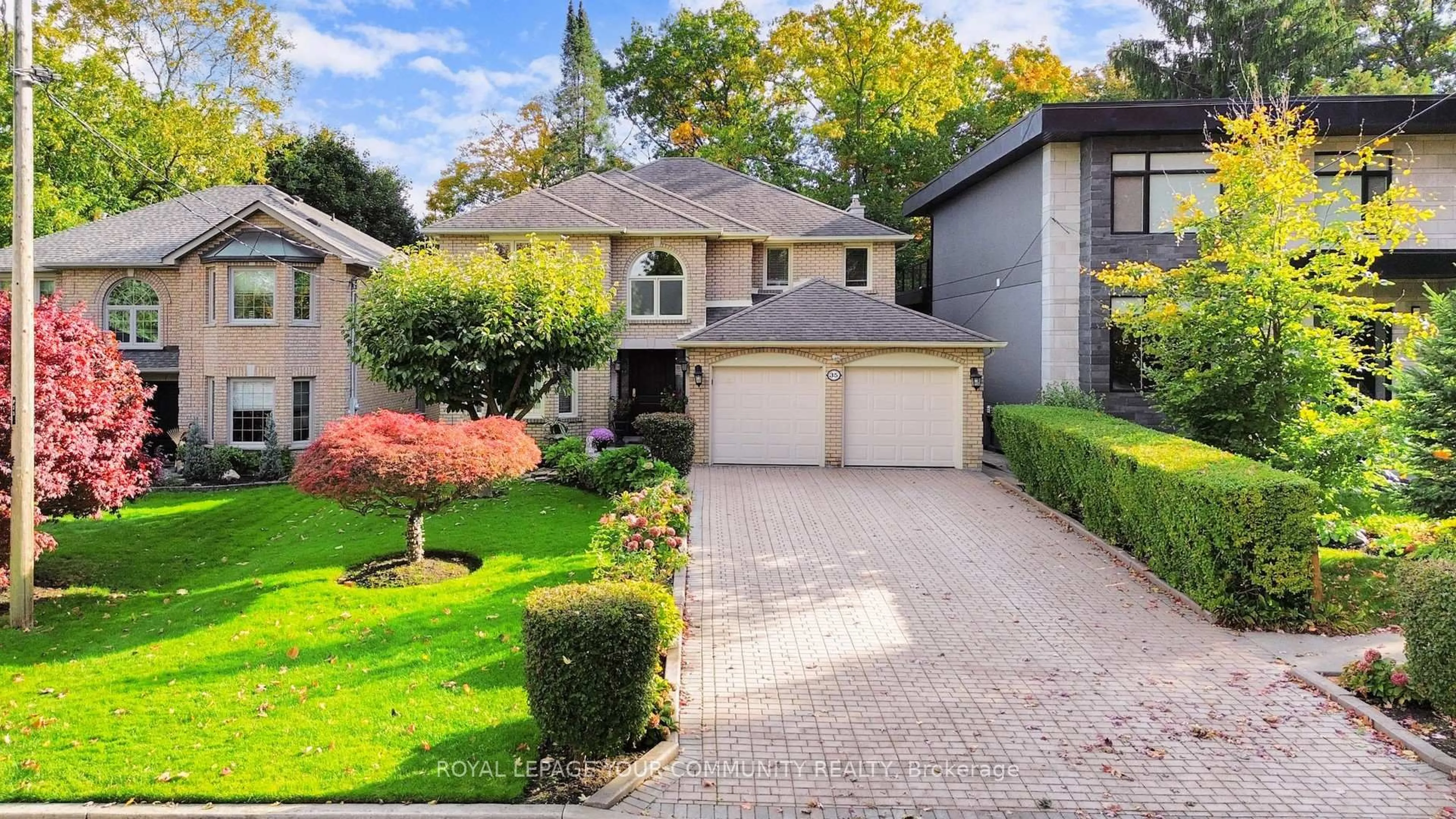 Home with brick exterior material, street for 35 La Rush Dr, Toronto Ontario M9P 1S8