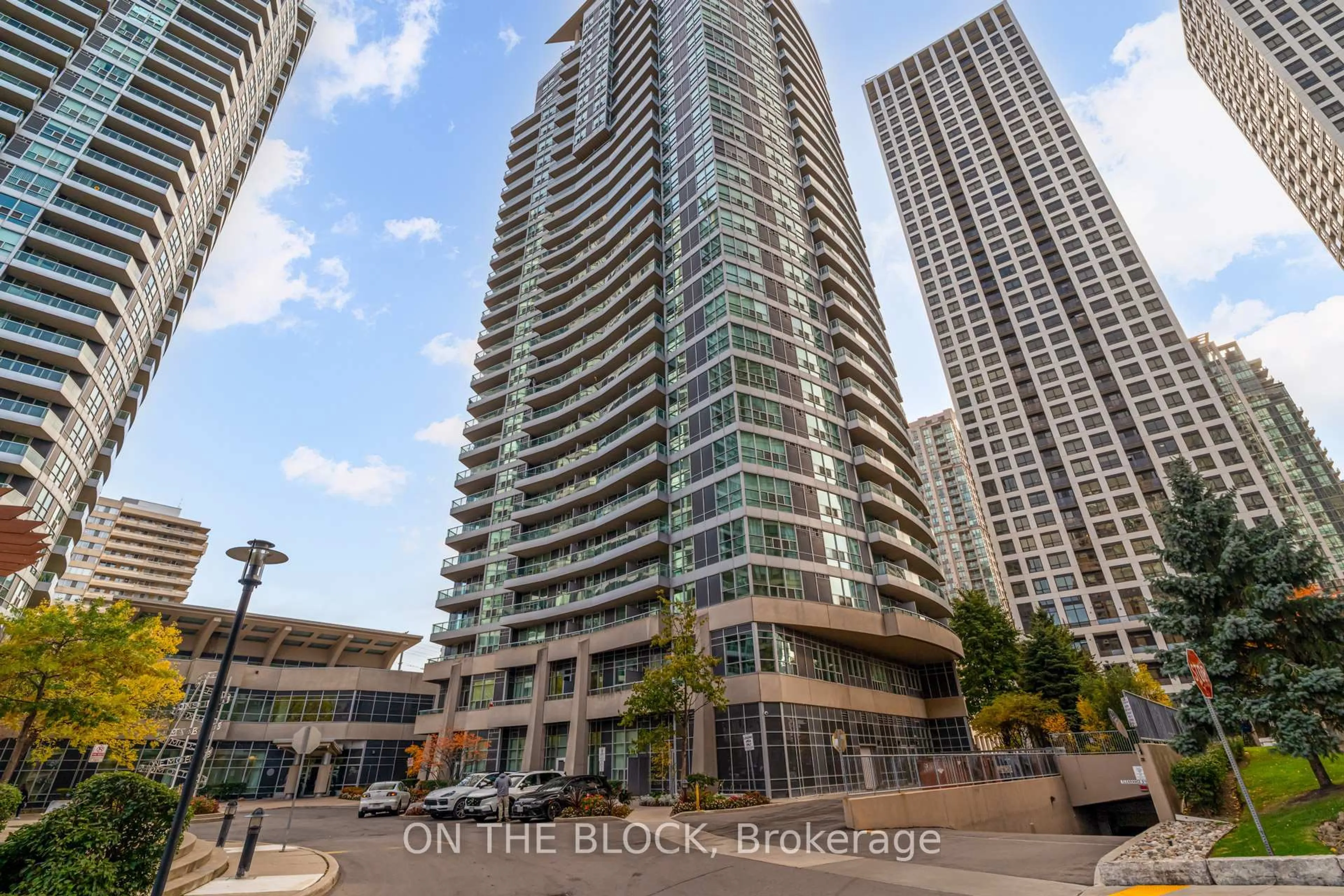 Unknown for 33 Elm Dr #1604, Mississauga Ontario L5B 4M2