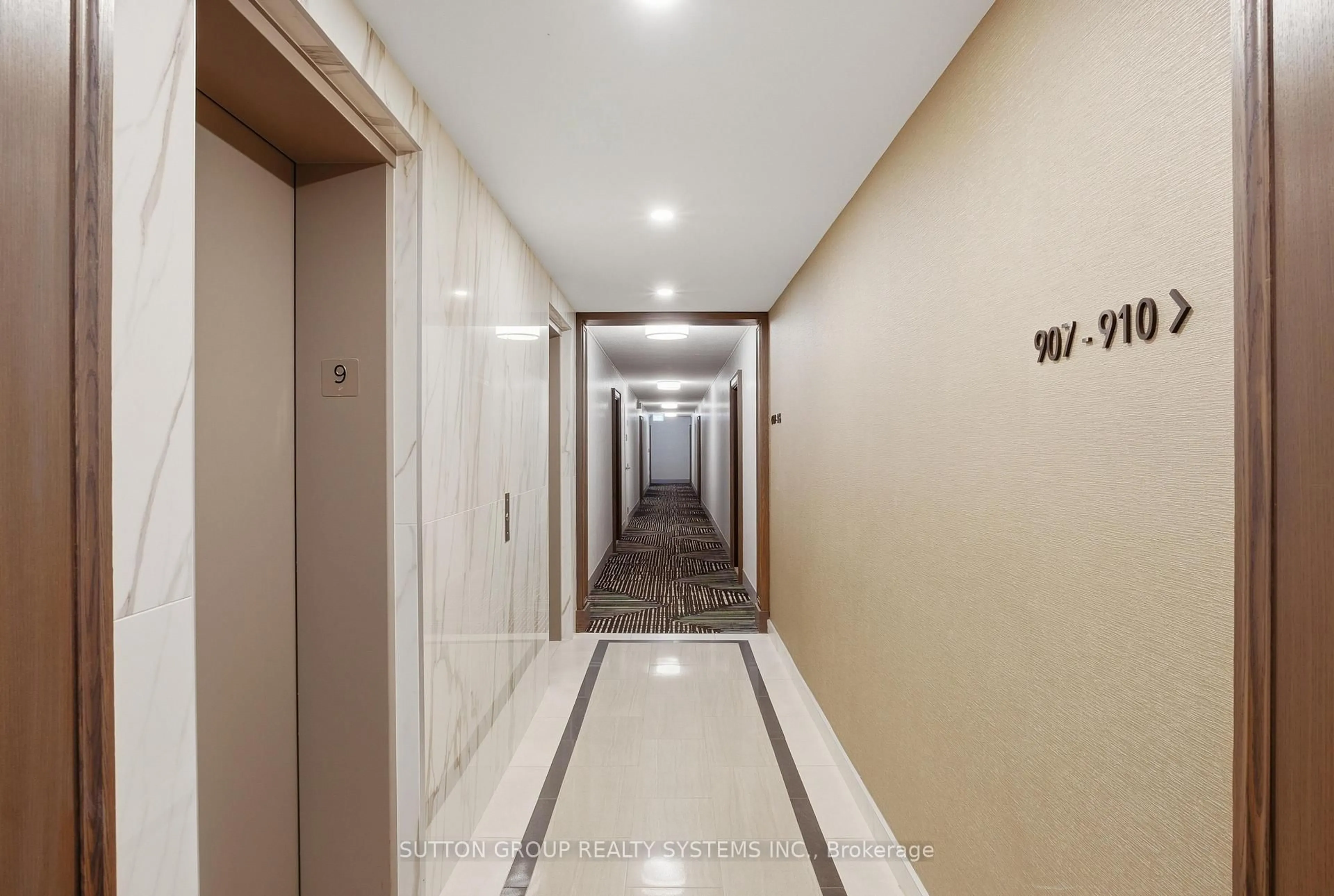 Indoor foyer for 65 Southport St #904, Toronto Ontario M6S 3N6