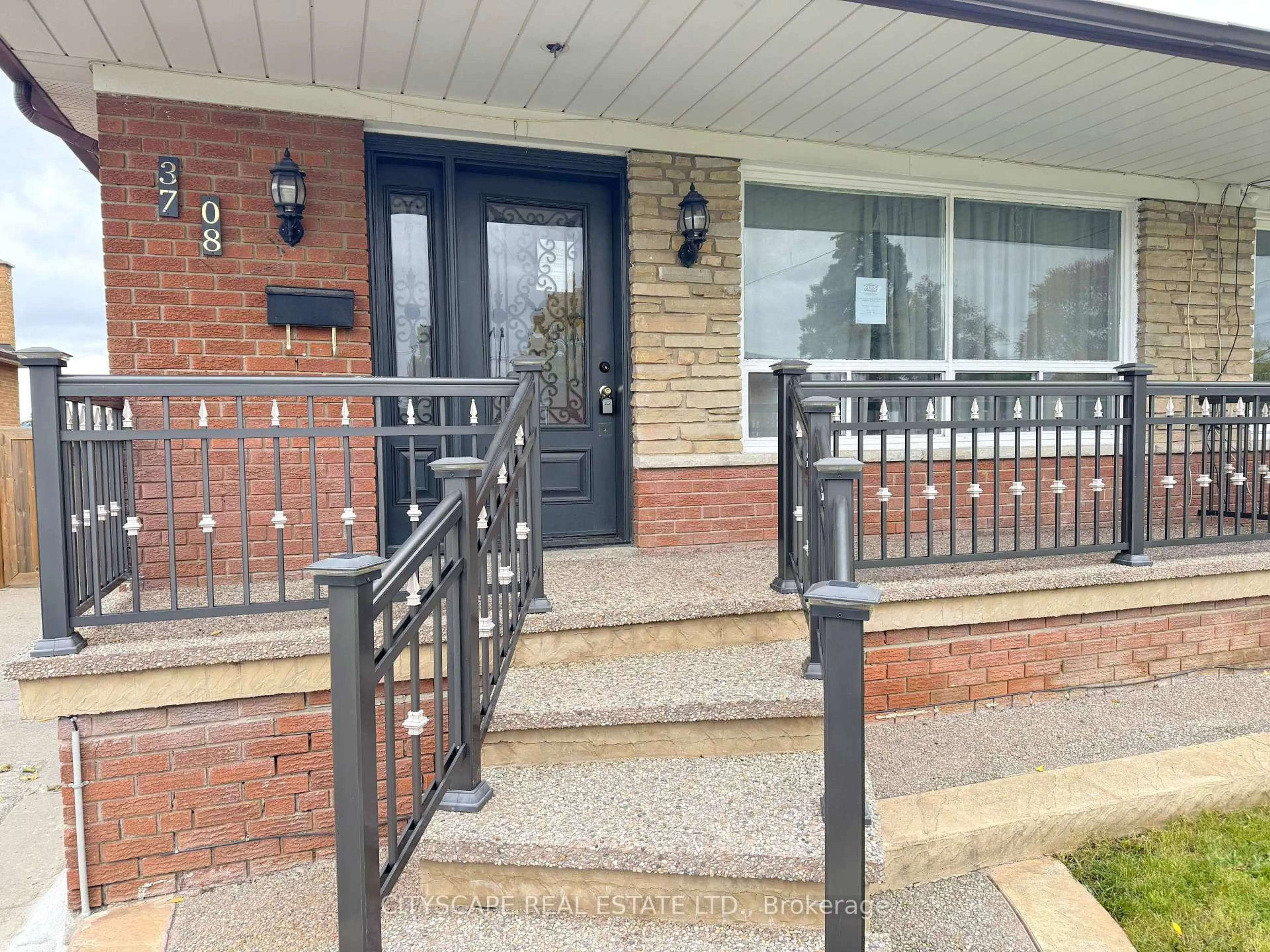 Unknown for 3708 Woodruff Cres, Mississauga Ontario L4T 1T9