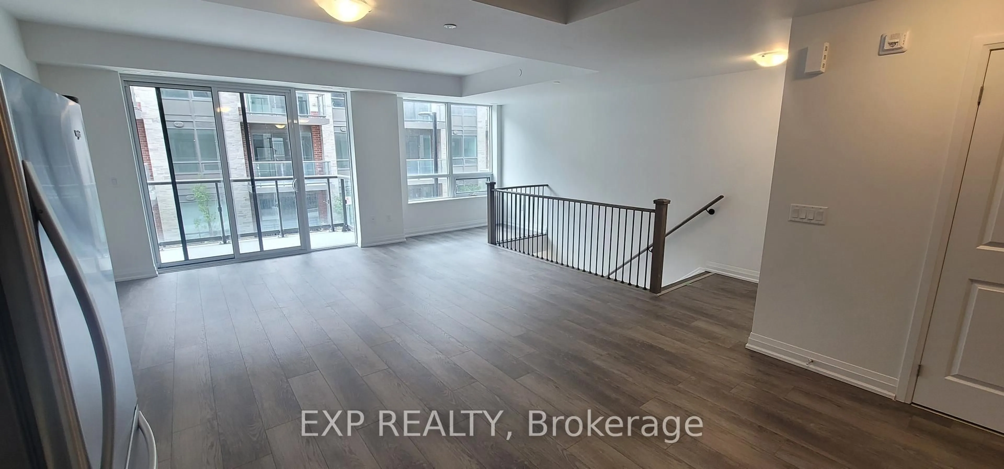 A pic of a room for 75 Attmar Dr #242, Brampton Ontario L6P 0Y6