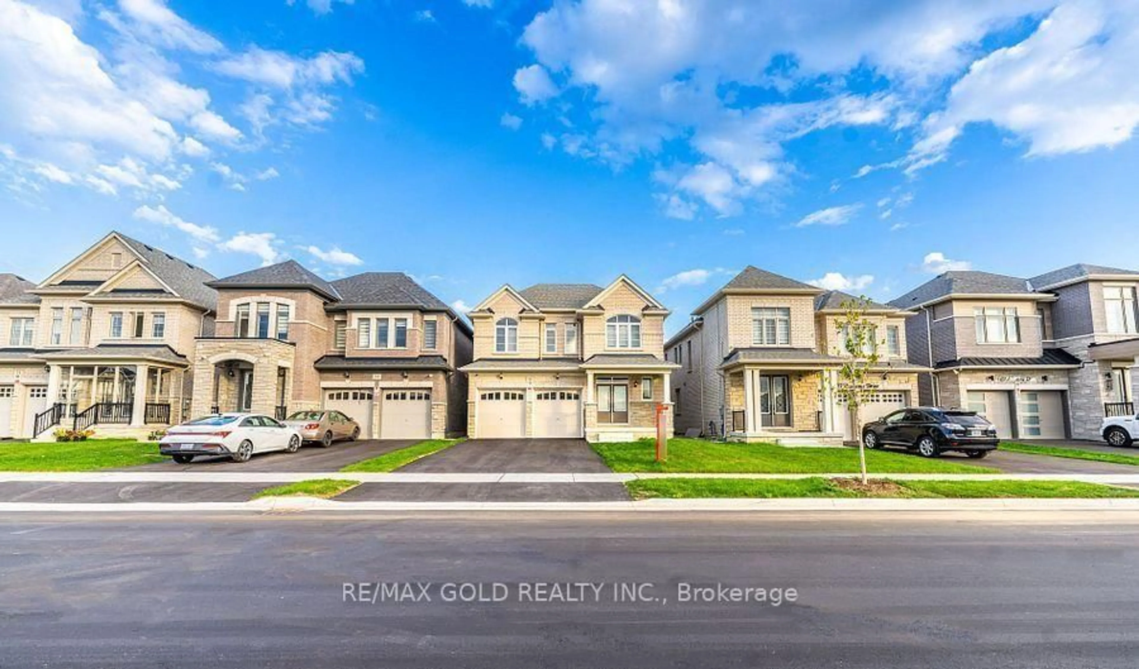 Unknown for 35 Academy Dr, Brampton Ontario L6P 3C9