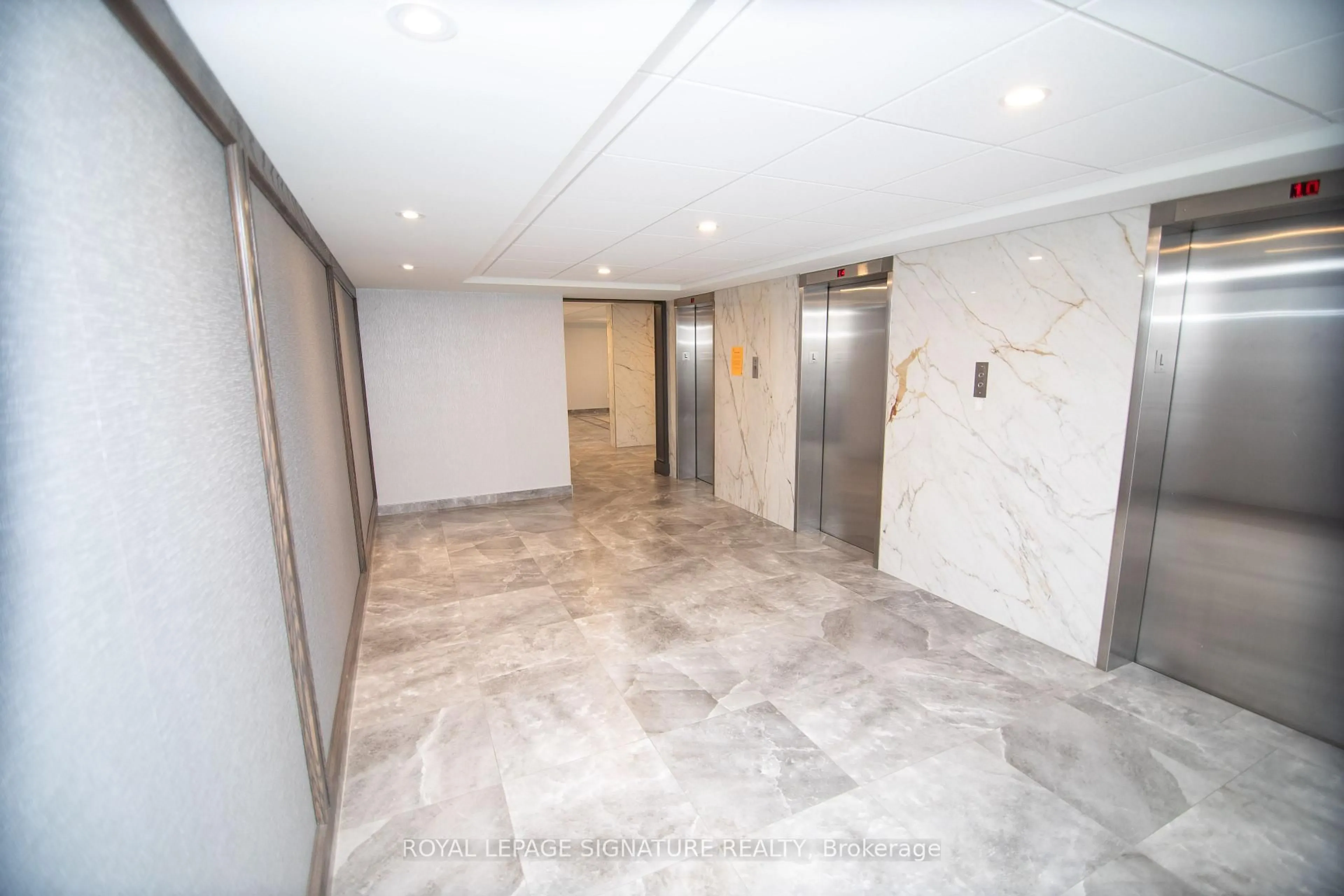 Indoor foyer for 45 Southport St #1611, Toronto Ontario M6S 3N5