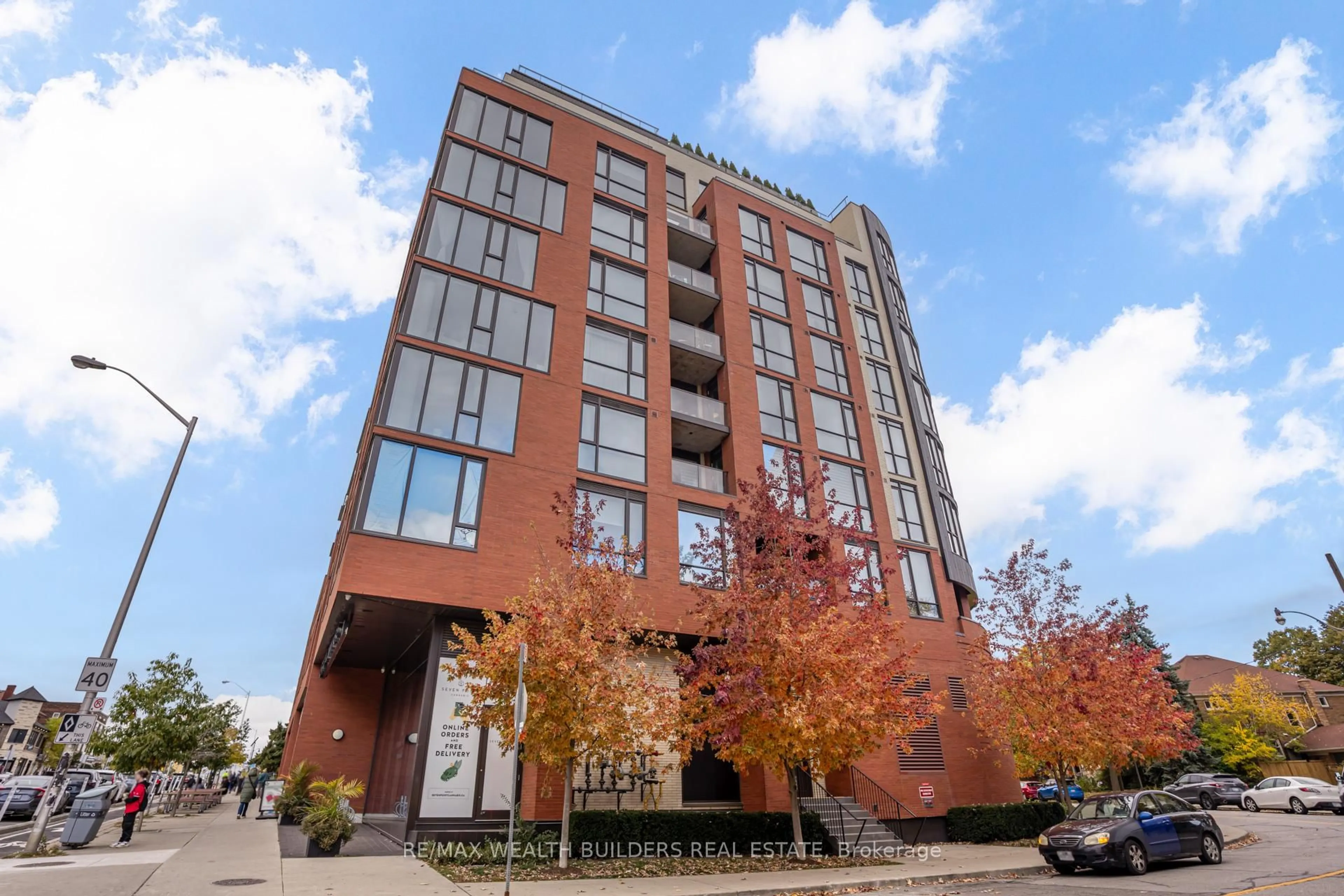 Unknown for 2118 Bloor St #511, Toronto Ontario M6S 1M8