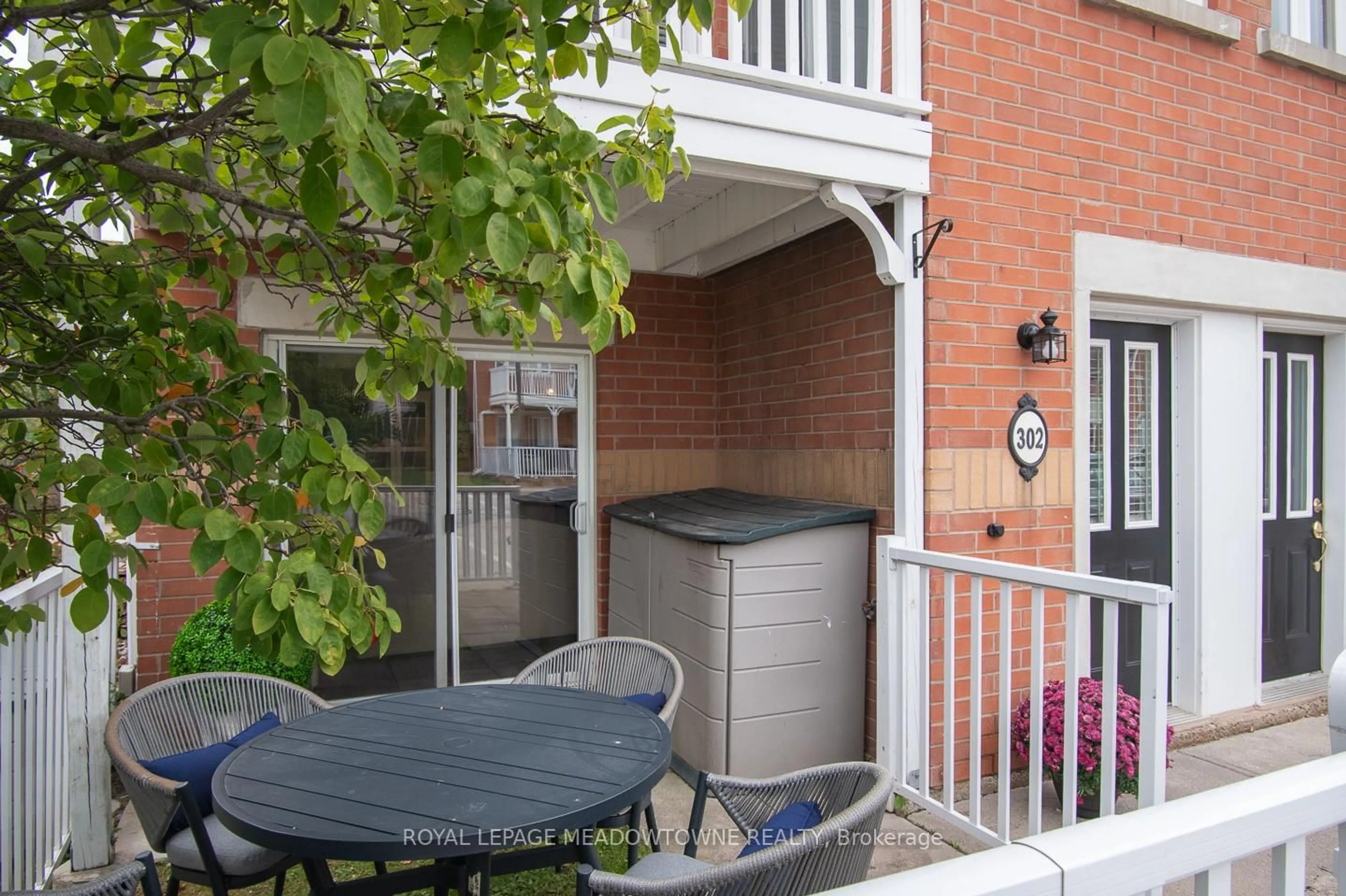 Patio, street for 1701 Lampman Ave #302, Burlington Ontario L7L 6R7