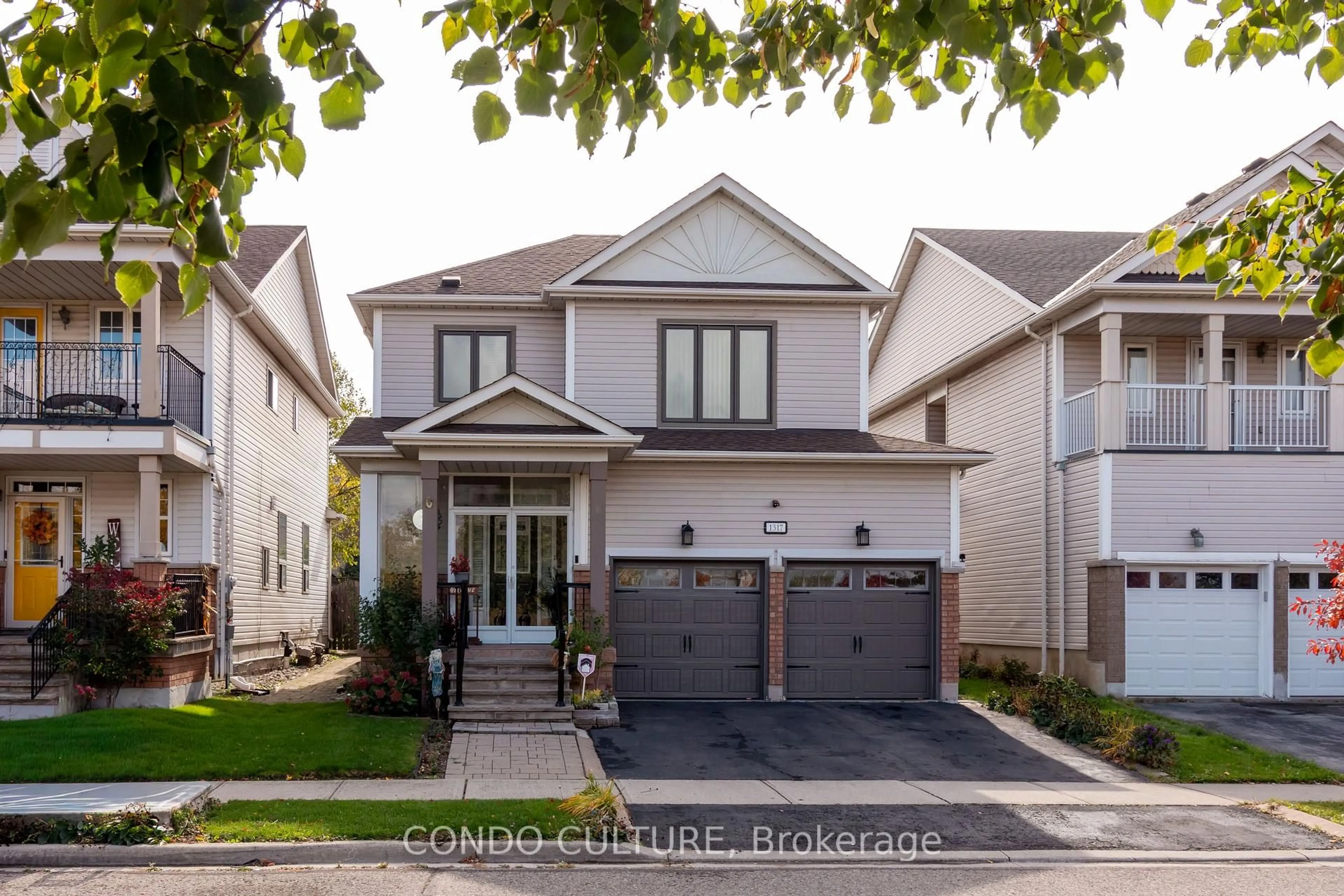 Home with brick exterior material, street for 1317 Roper Dr, Milton Ontario L9T 6E5