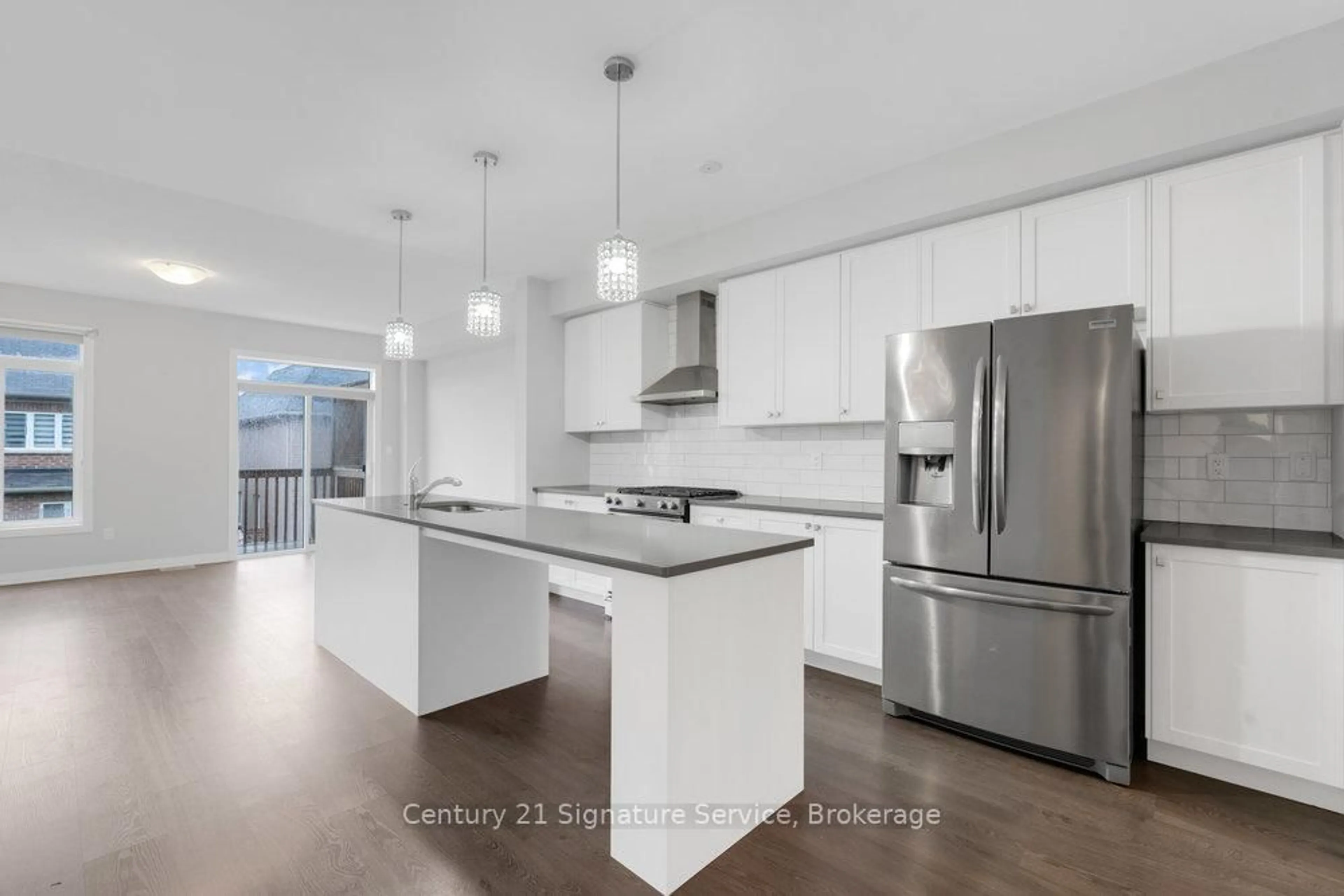 Open concept kitchen, unknown for 31 Porter Dr, Orangeville Ontario L9W 6Z5