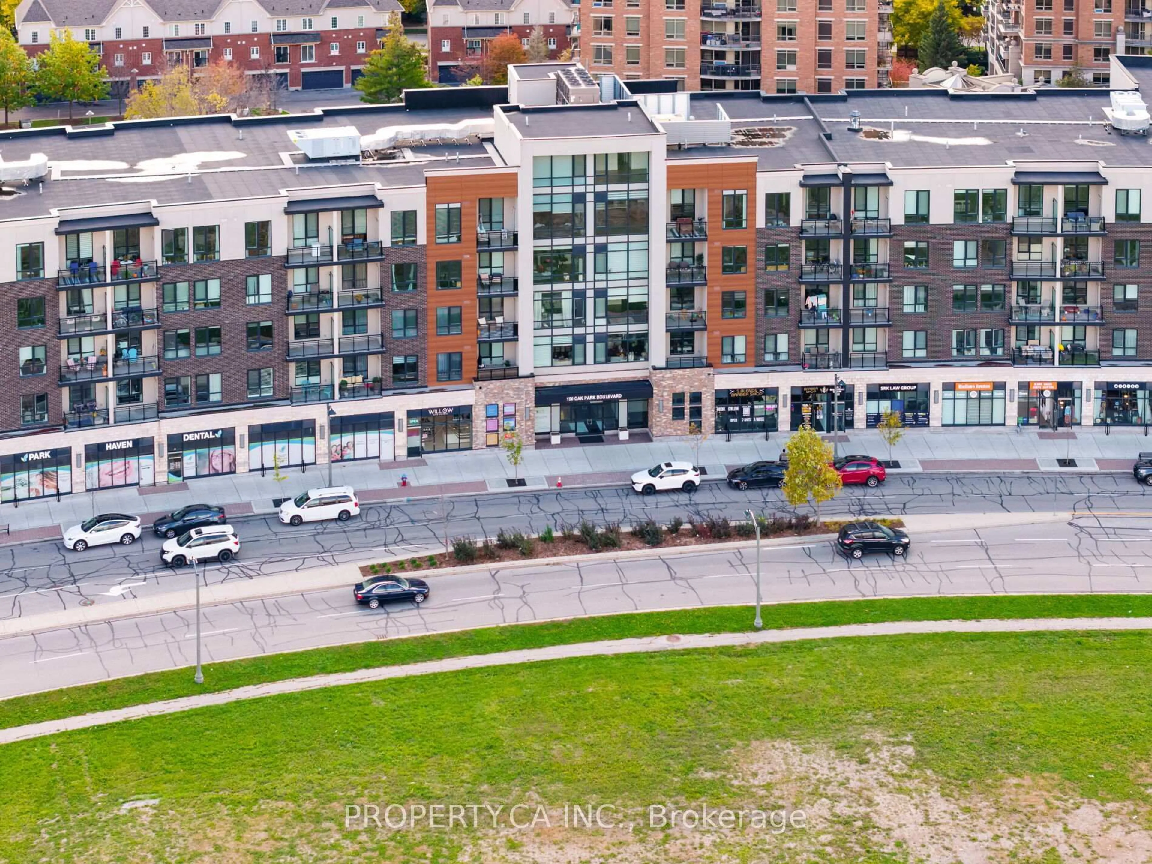 A pic from outside/outdoor area/front of a property/back of a property/a pic from drone, city buildings view from balcony for 150 Oak Park Blvd #507, Oakville Ontario L6H 0E7