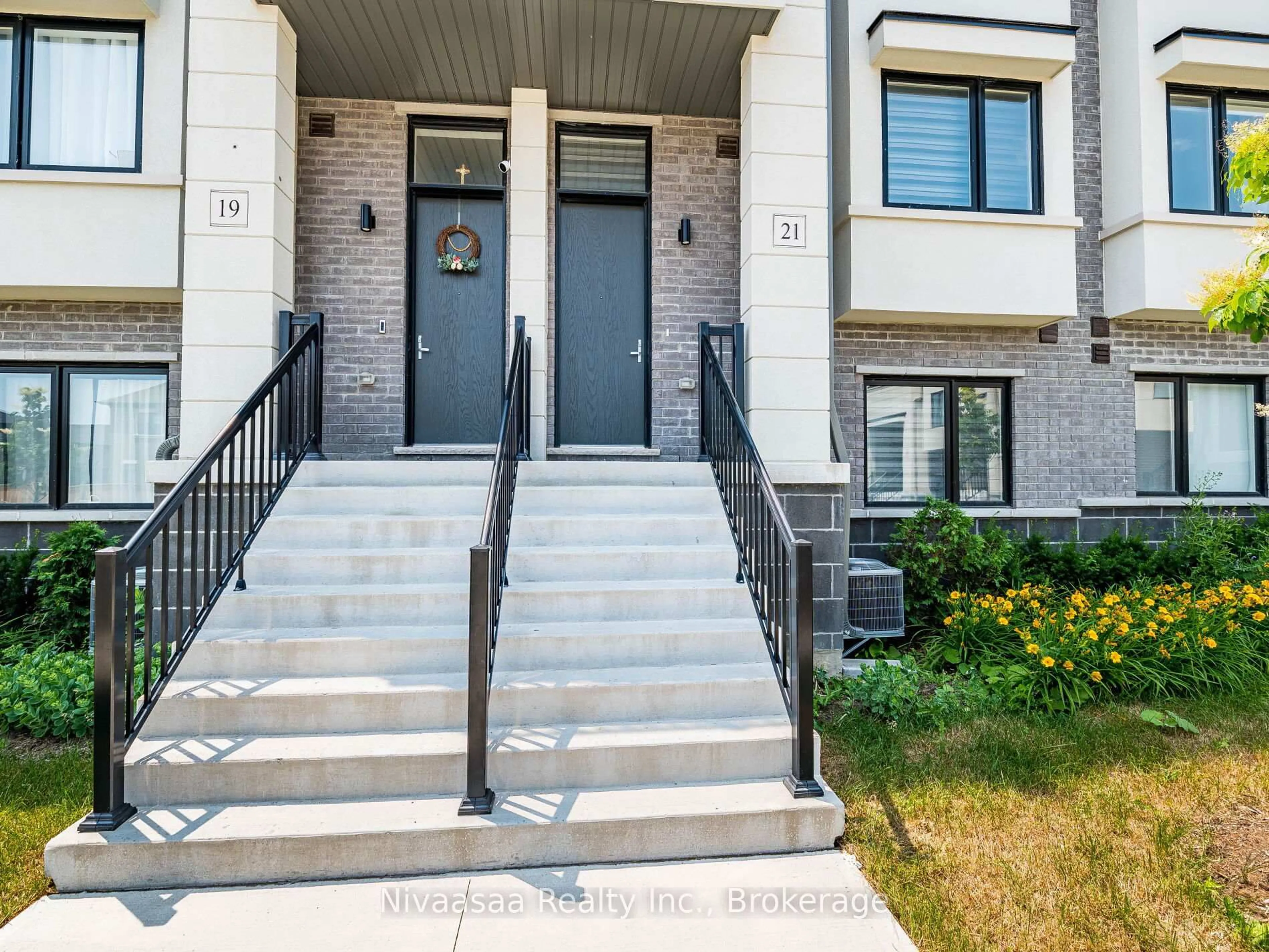 Unknown for 21 Lambert Lane, Caledon Ontario L7E 4M5