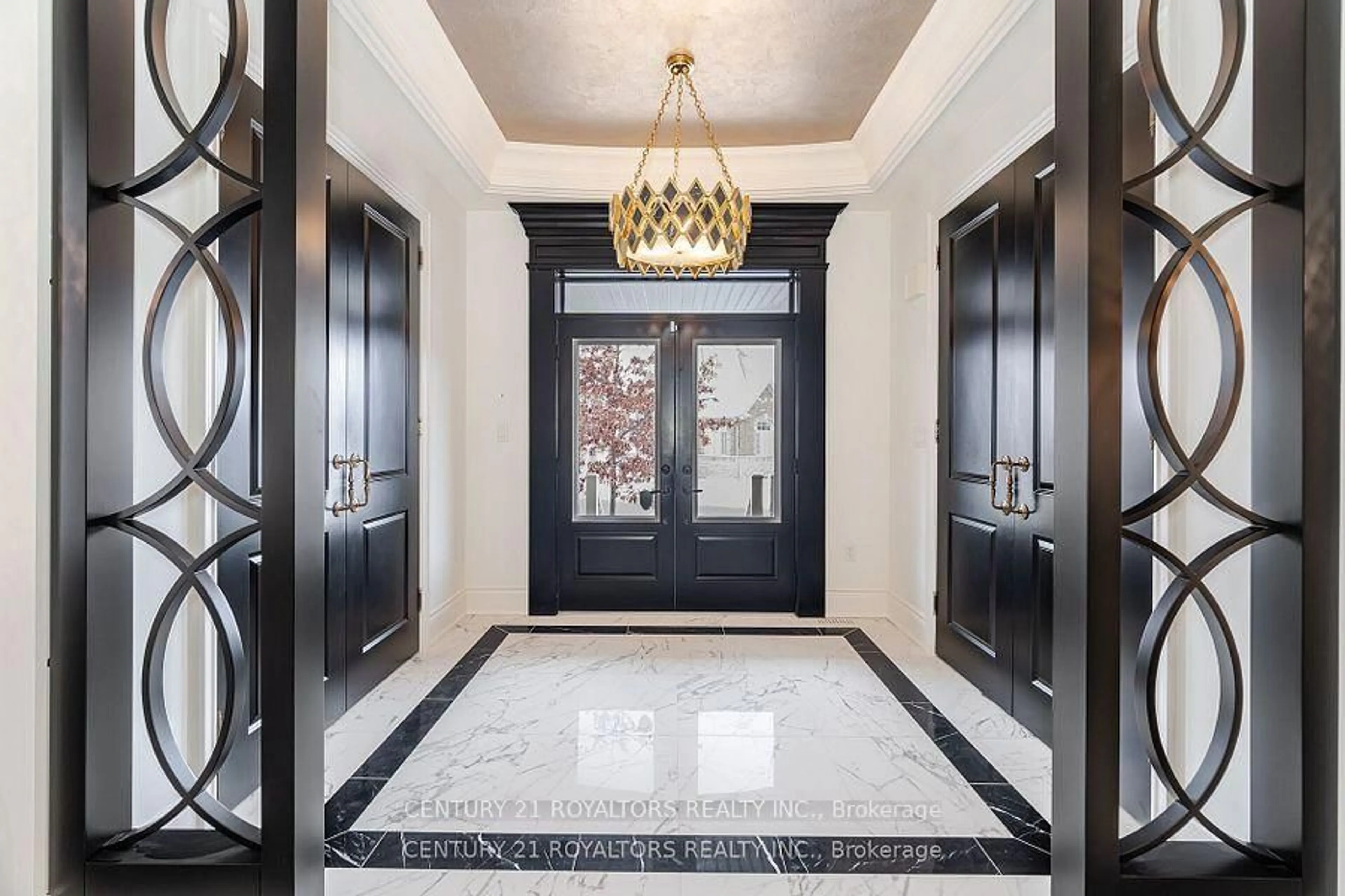 Indoor entryway for 43 Wishing Well Cres, Caledon Ontario L7C 3R3