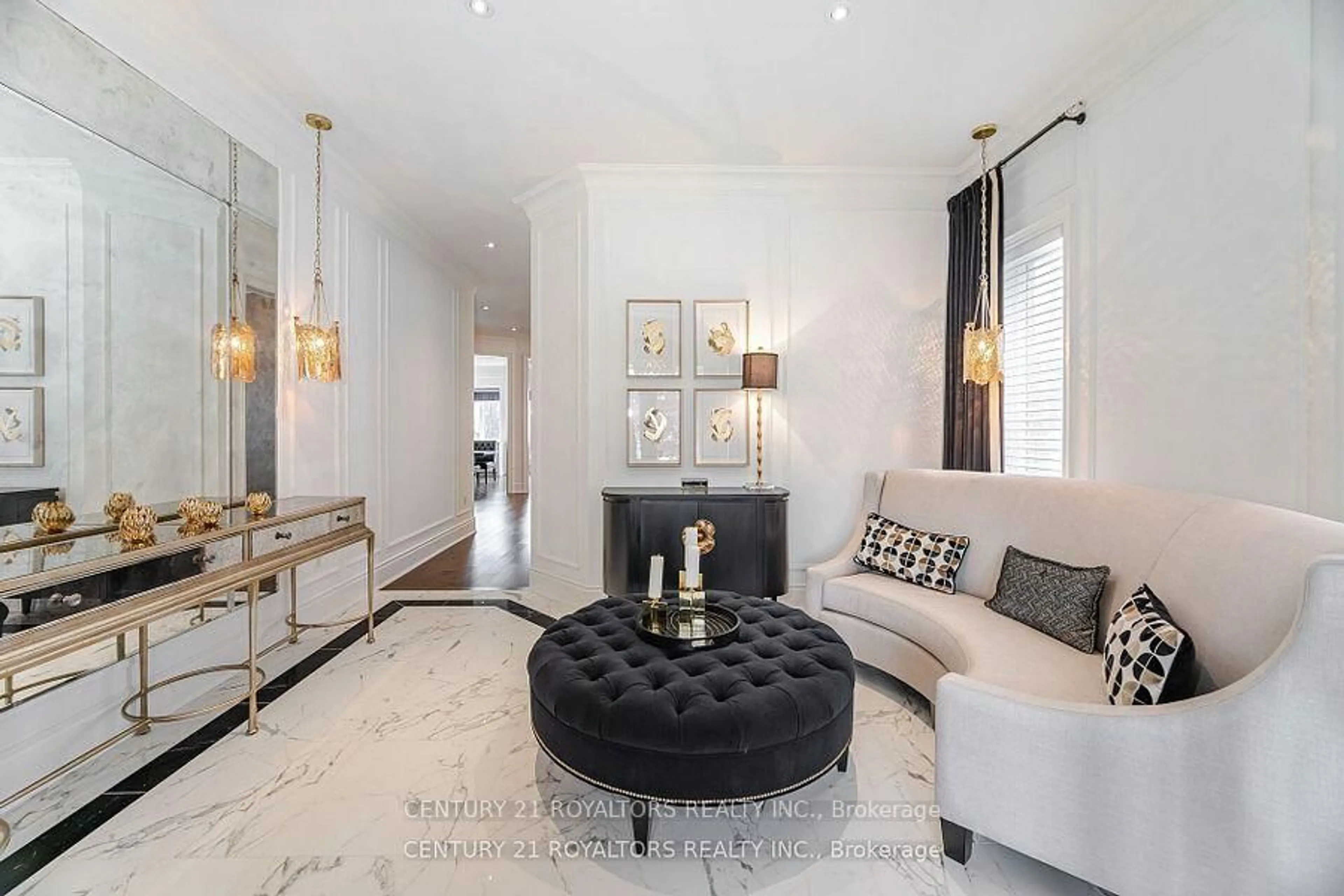 Living room with furniture, unknown for 43 Wishing Well Cres, Caledon Ontario L7C 3R3