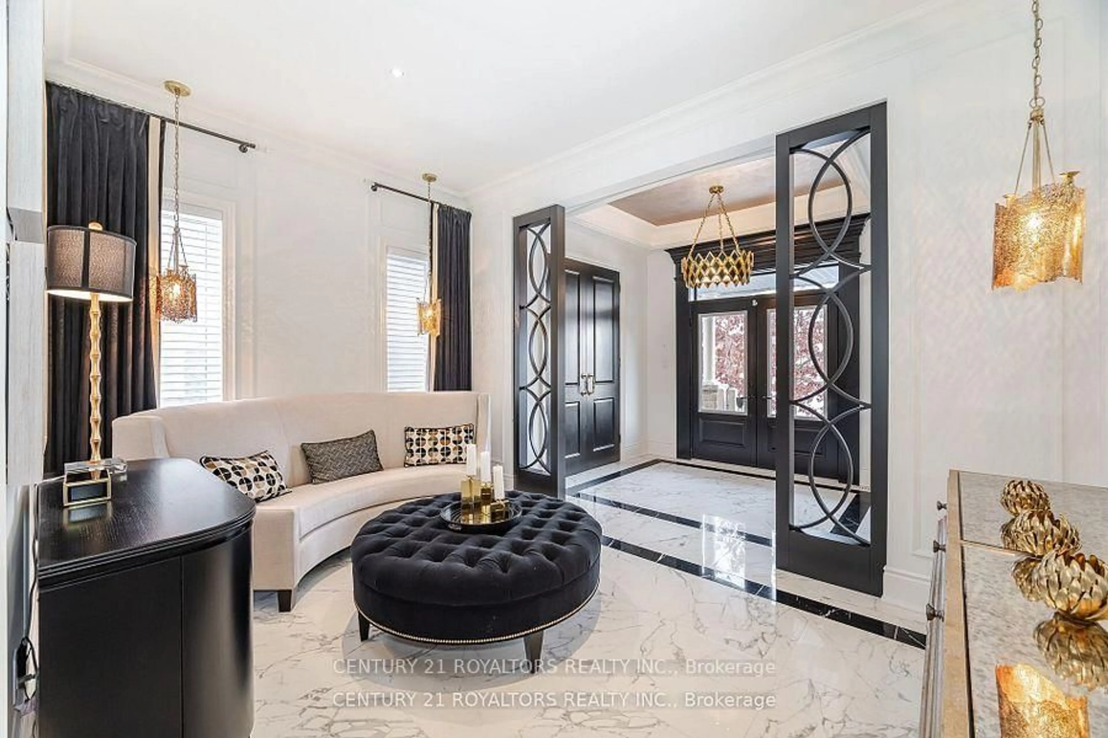 Indoor entryway for 43 Wishing Well Cres, Caledon Ontario L7C 3R3