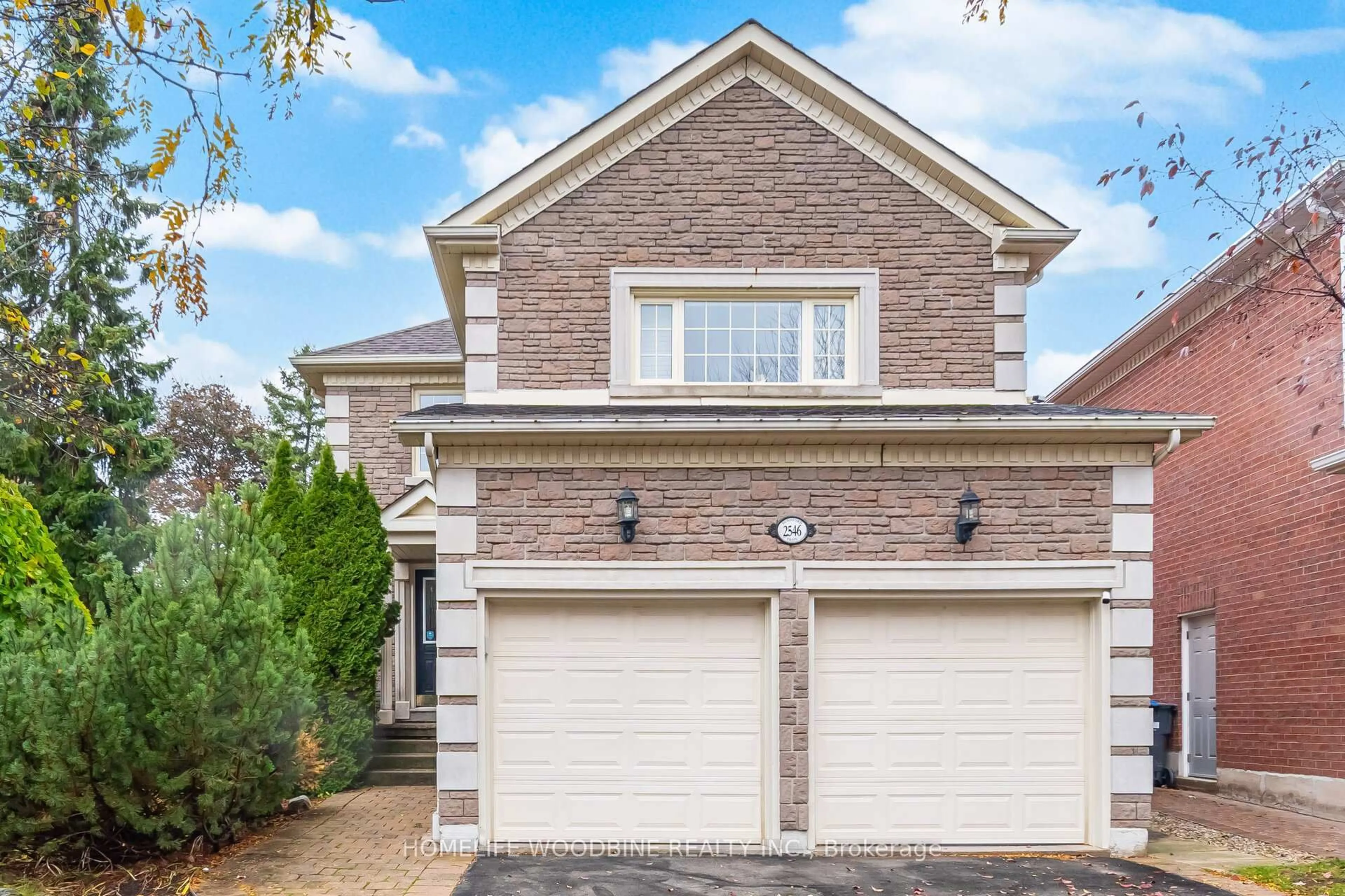 Home with brick exterior material, street for 2546 Burnford Tr, Mississauga Ontario L5M 5E3