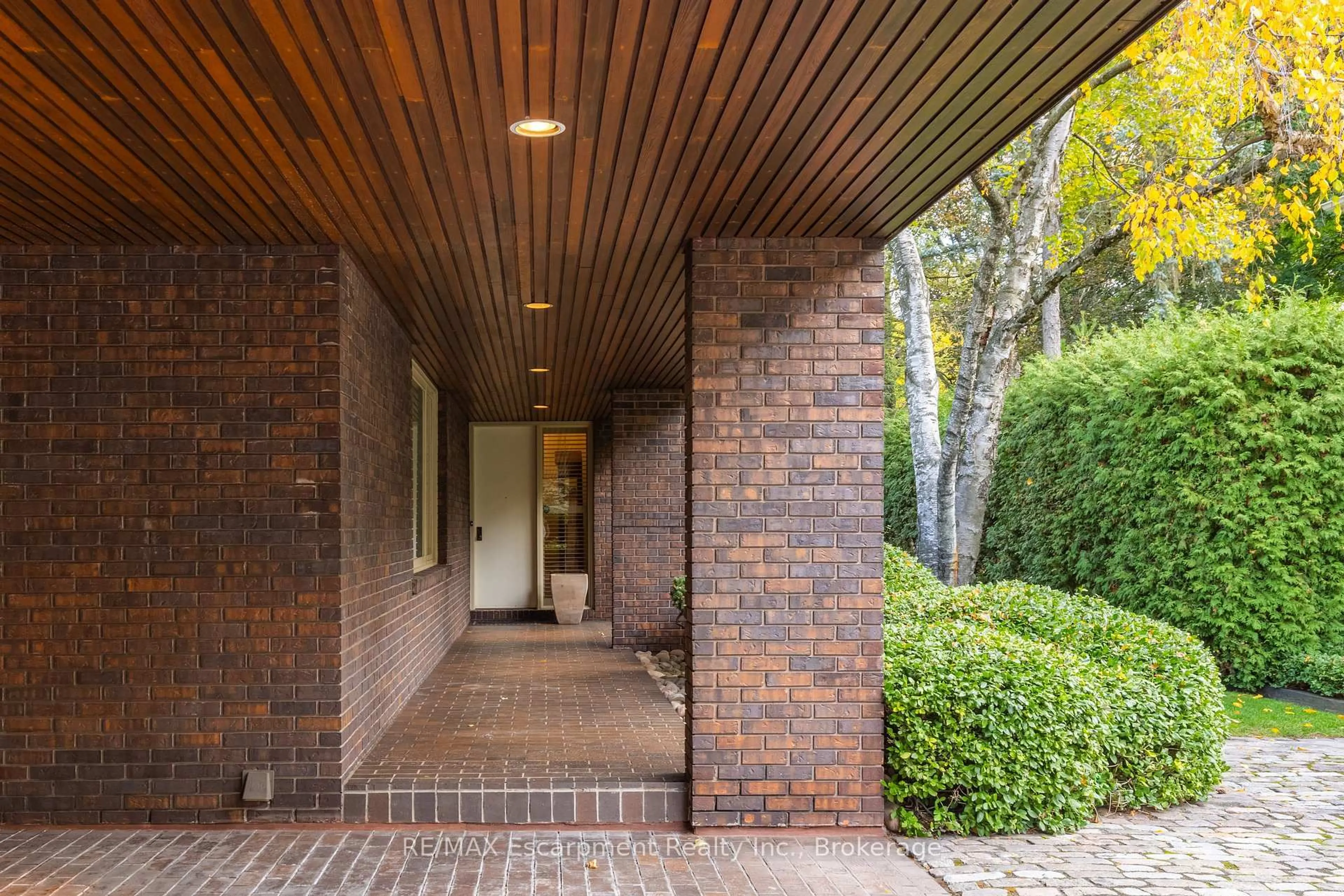 Home with brick exterior material, street for 1168 Carey Rd, Oakville Ontario L6J 2E4