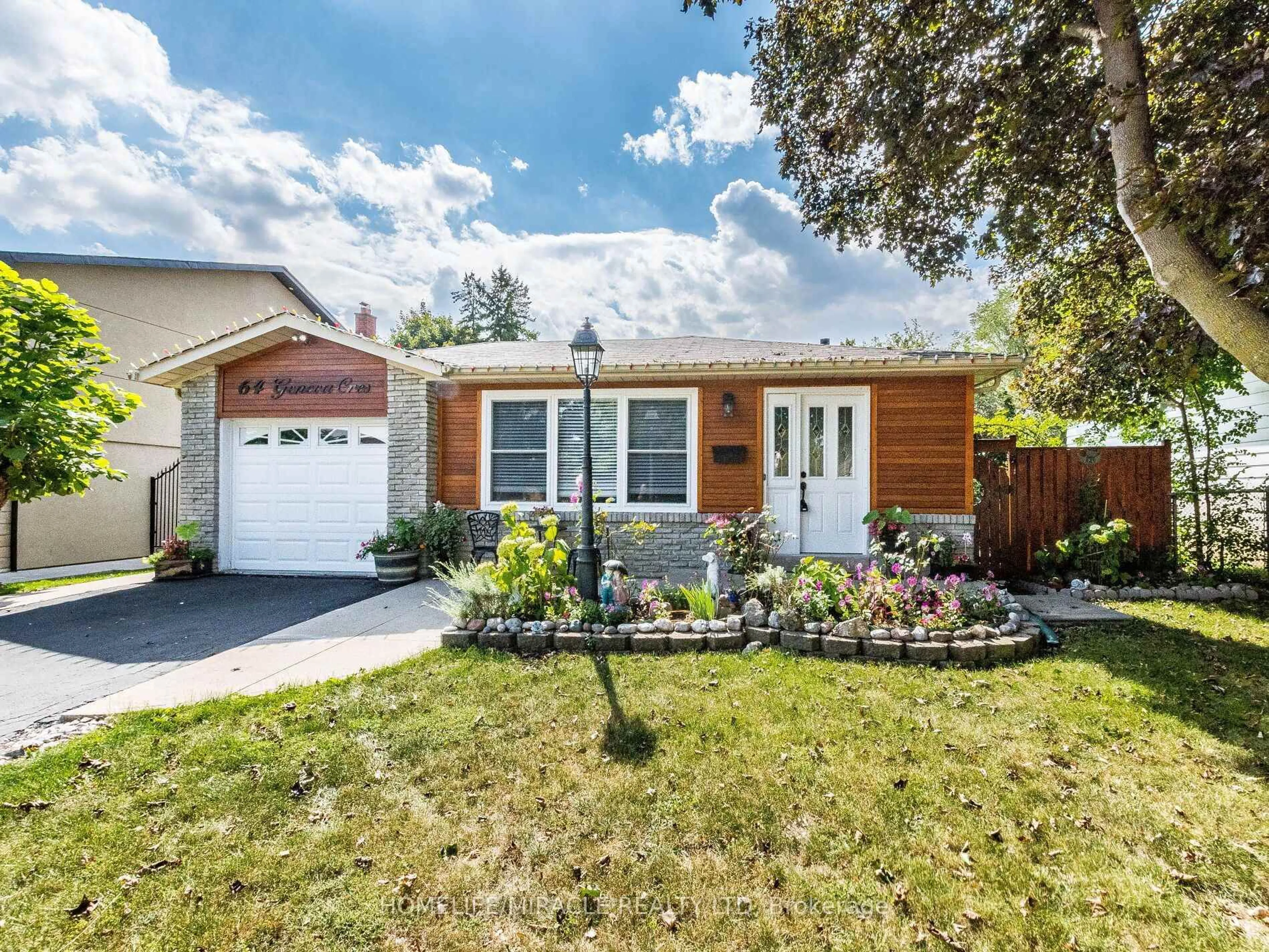 Home with vinyl exterior material, street for 64 Geneva Cres, Brampton Ontario L6S 1K9