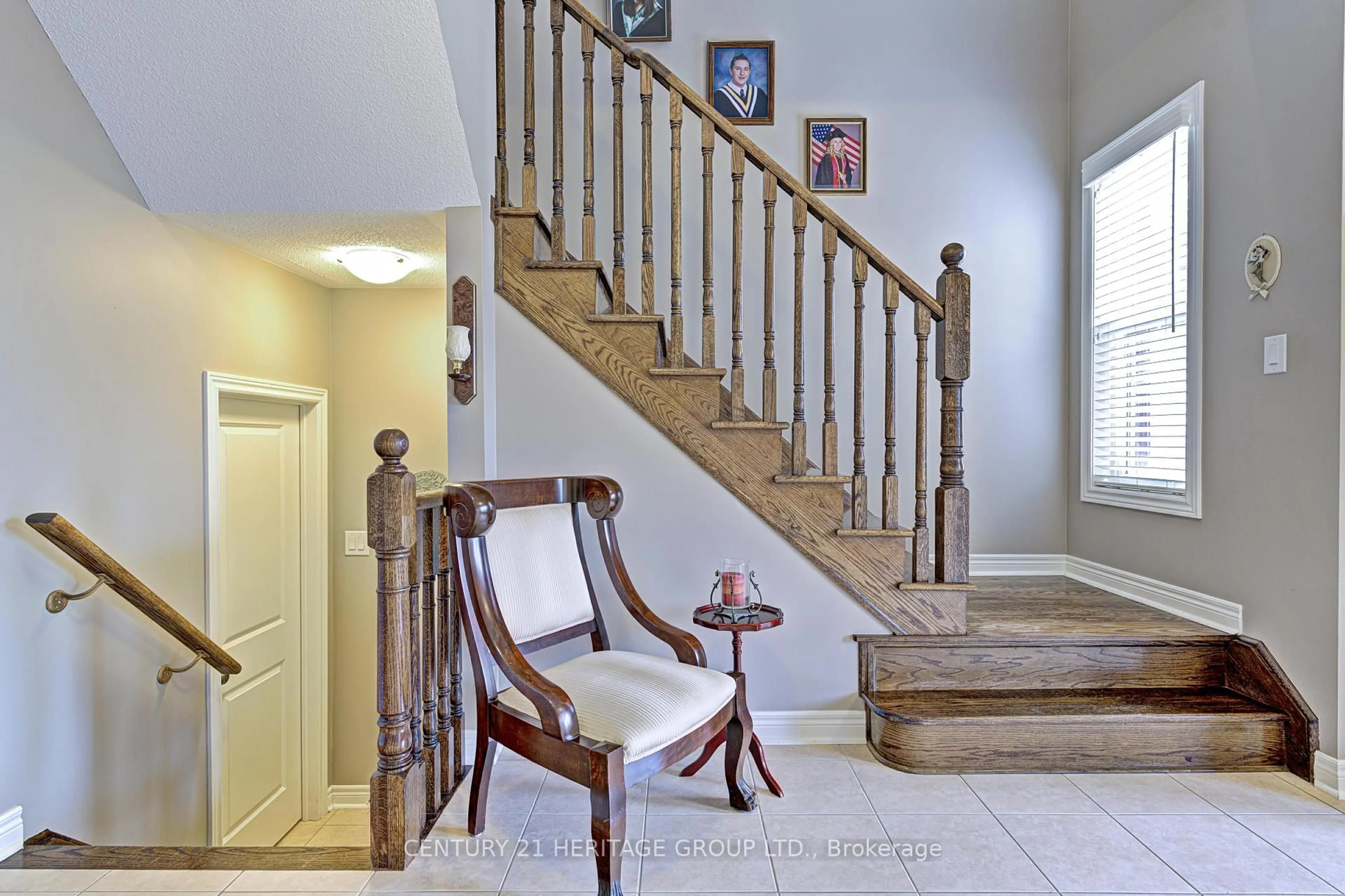 Unknown for 28 Boyces Creek Crt, Caledon Ontario L7C 3S2