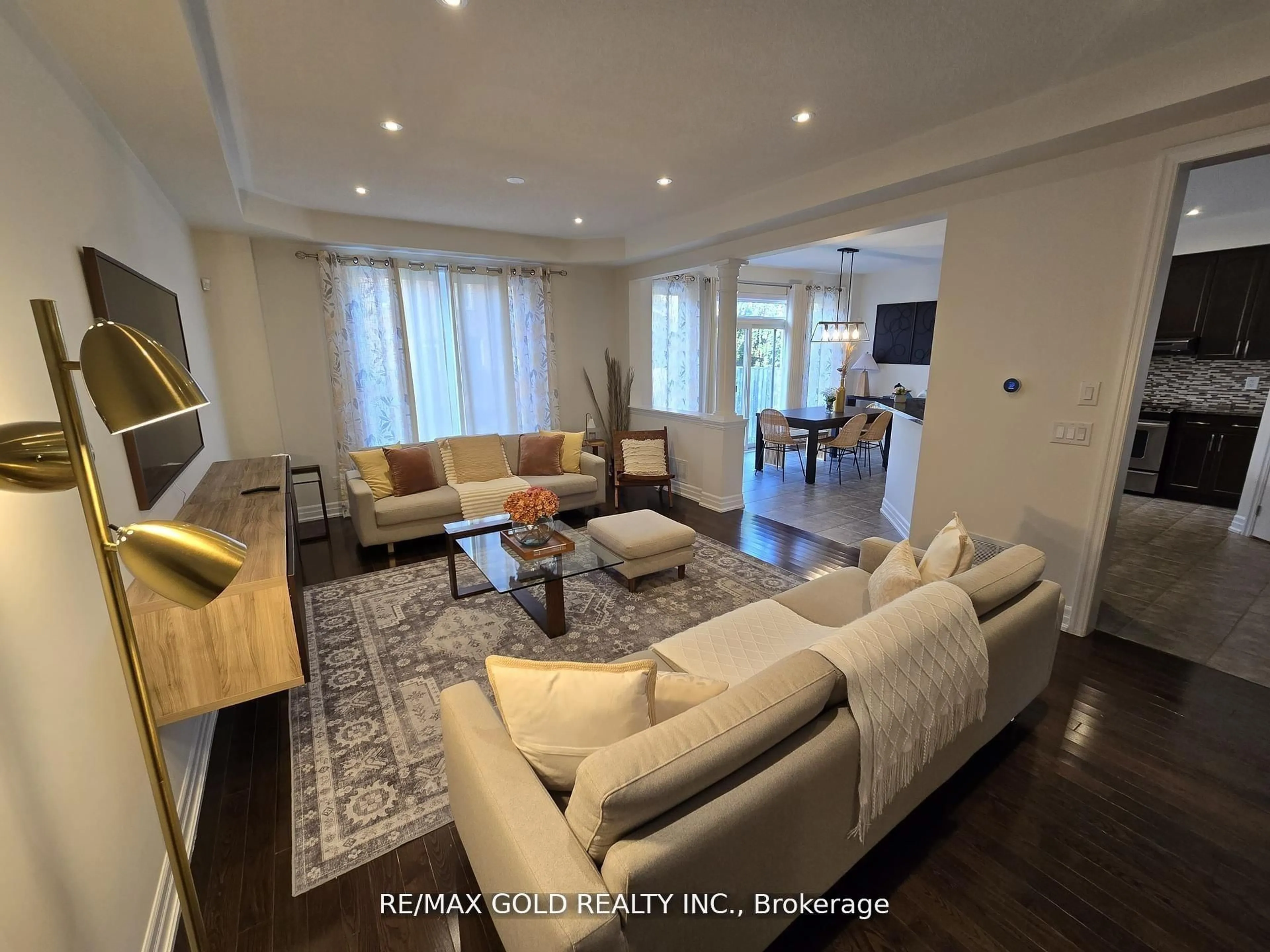 Living room with furniture, unknown for 87 Scott Blvd, Milton Ontario L9T 0S3