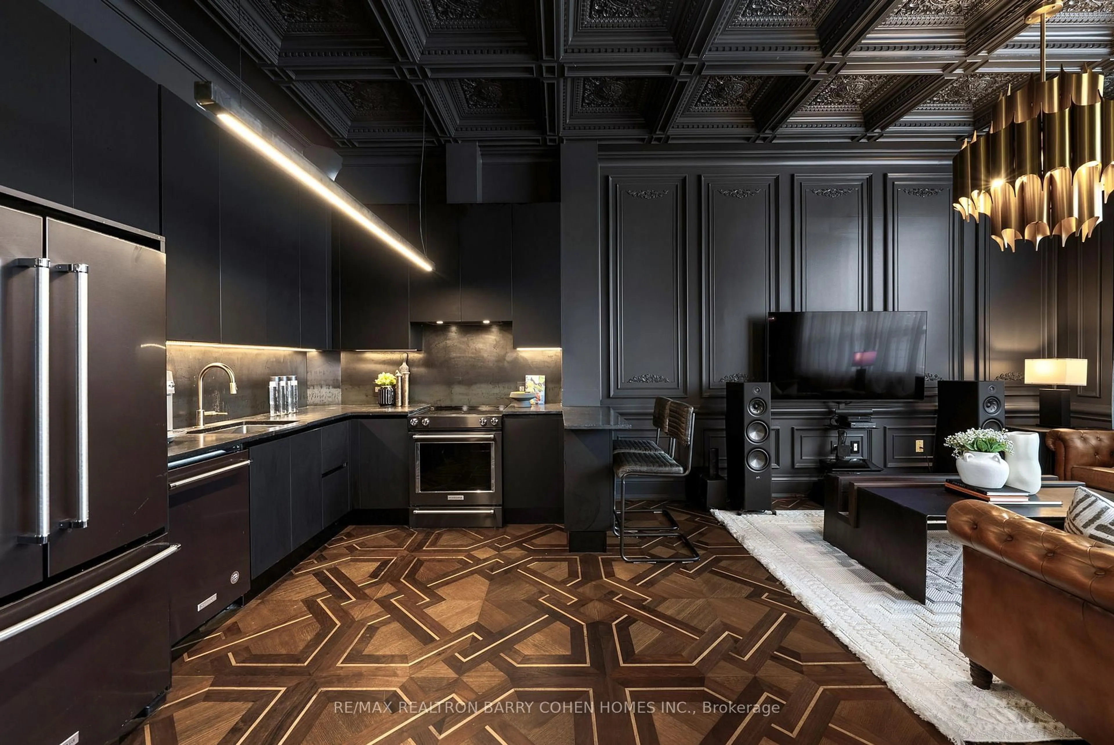 Contemporary kitchen, ceramic/tile floor for 1001 Roselawn Ave #116, Toronto Ontario M6B 4M4