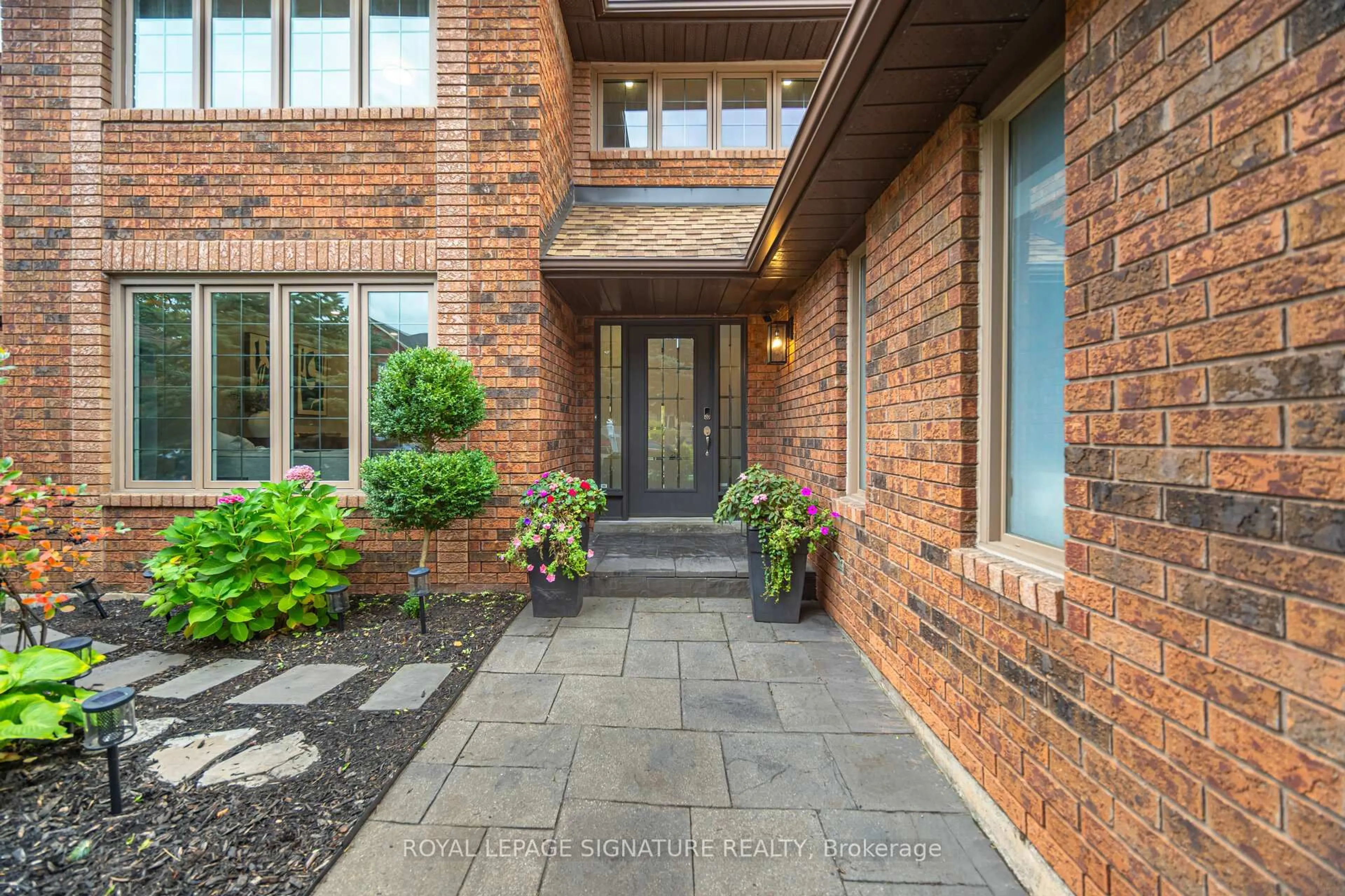 Unknown for 51 Kenpark Ave, Brampton Ontario L6Z 3R6