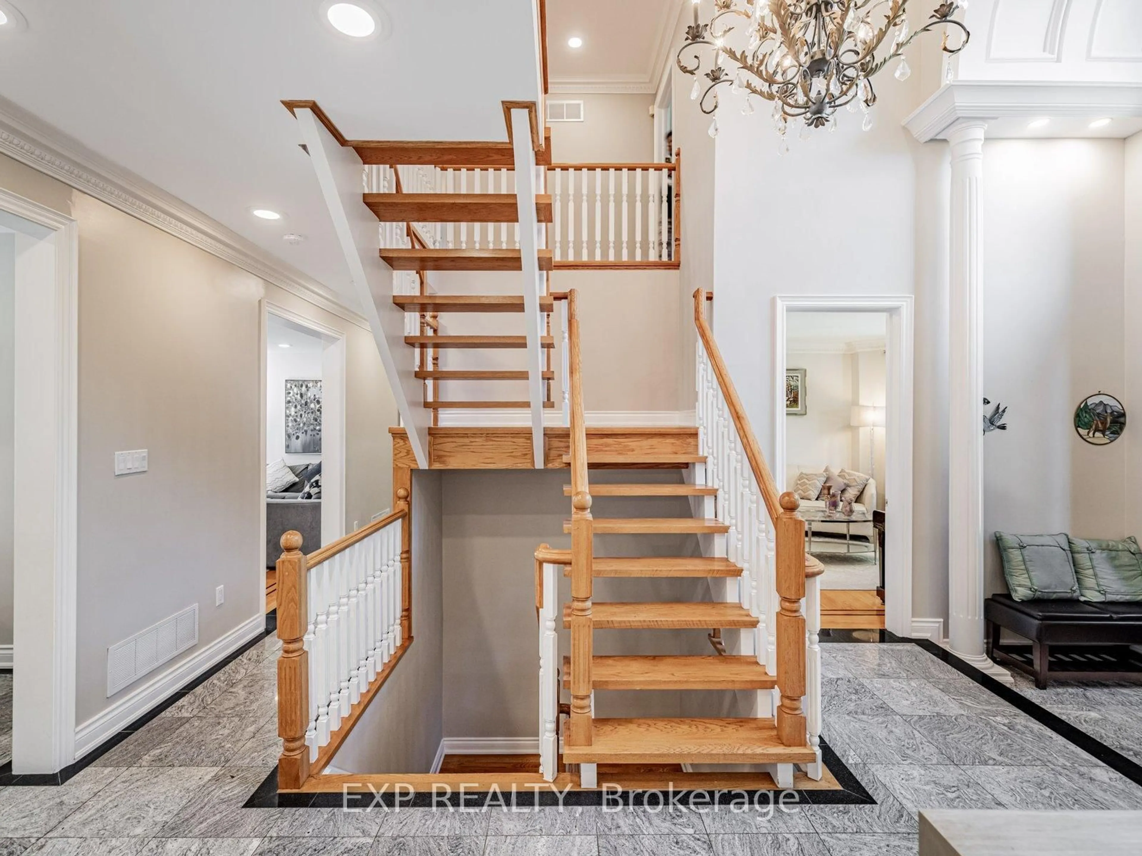 Unknown for 13 Bourdon Ave, Toronto Ontario M6L 2Y7