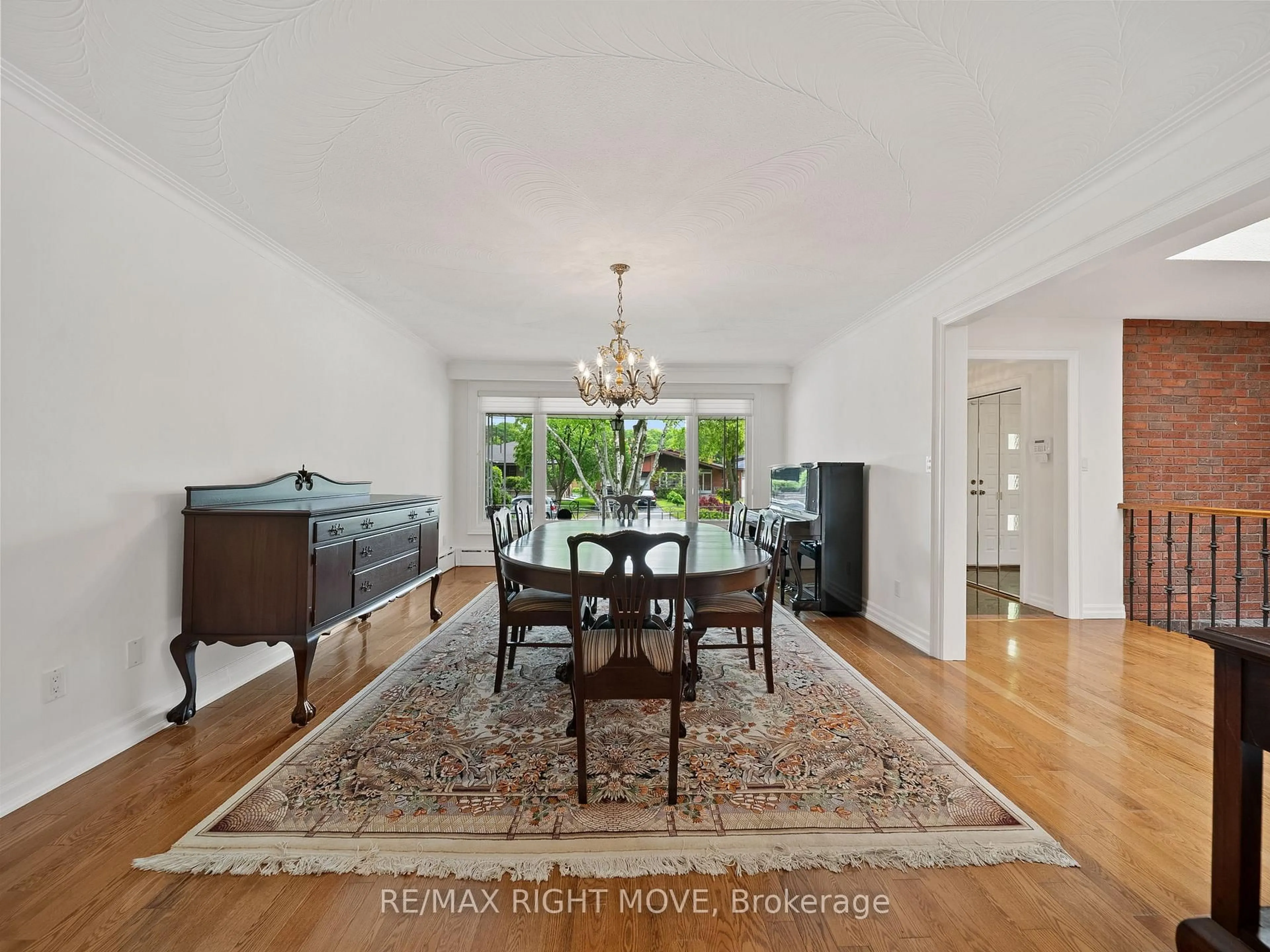 Dining room, unknown for 22 Ladyshot Cres, Toronto Ontario M3J 1X2