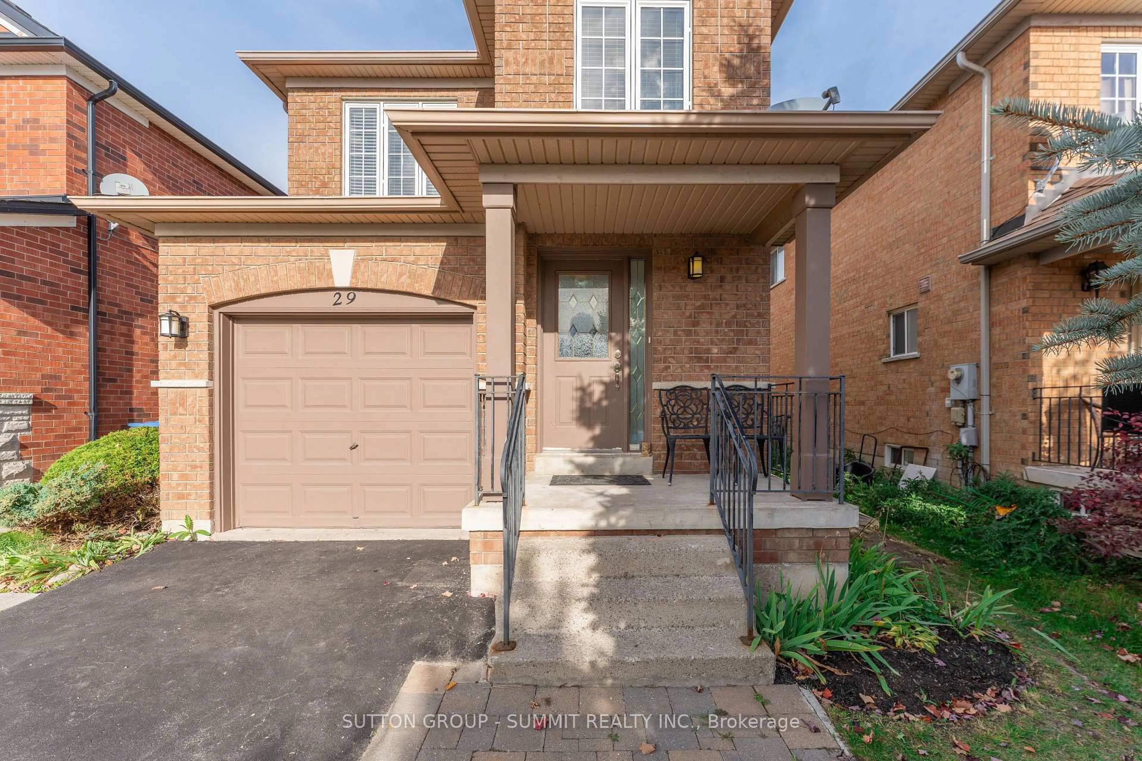 Home with brick exterior material, street for 29 Cedargrove Rd, Caledon Ontario L7E 2L7